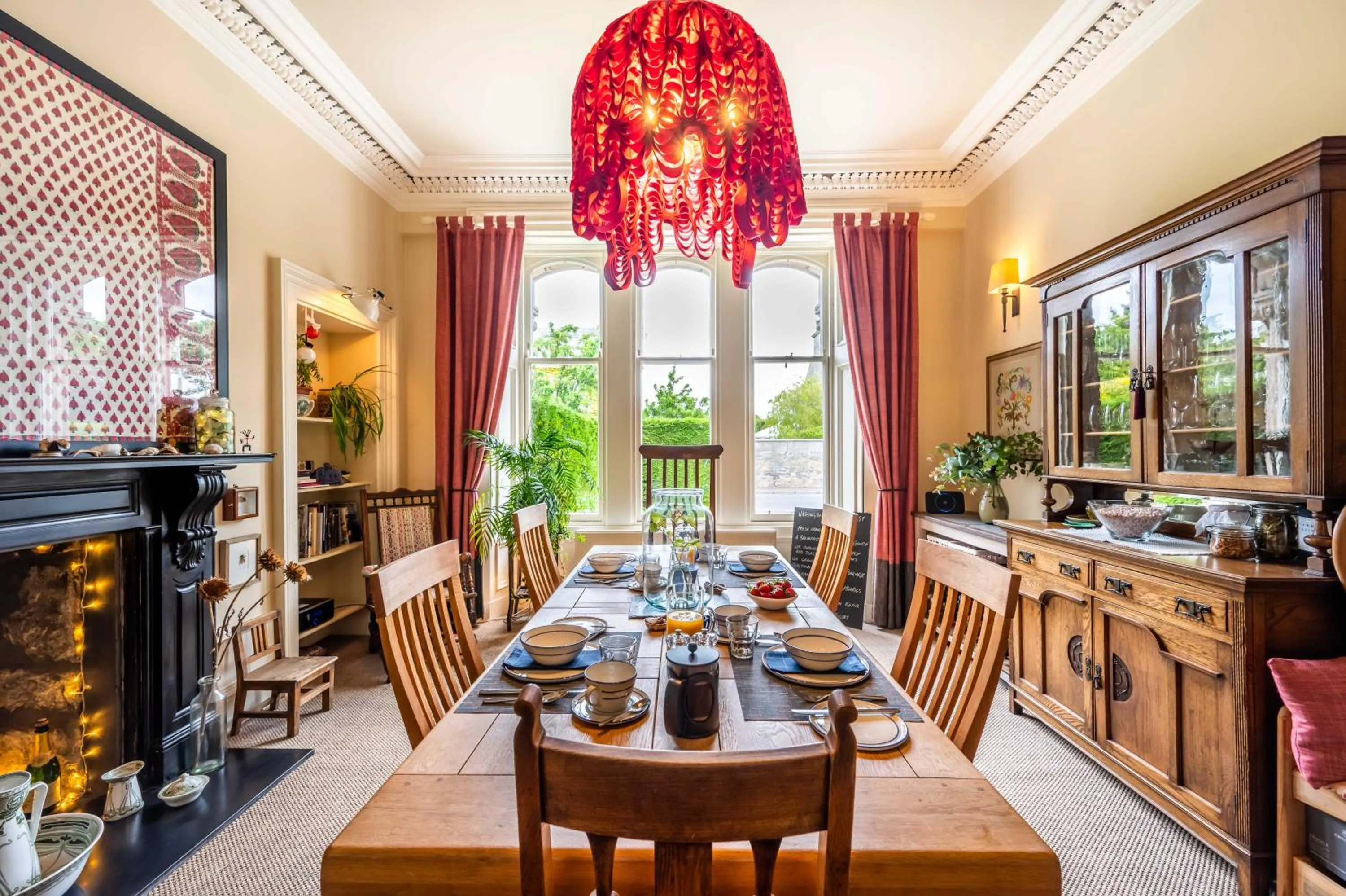 Dining area in Washington House