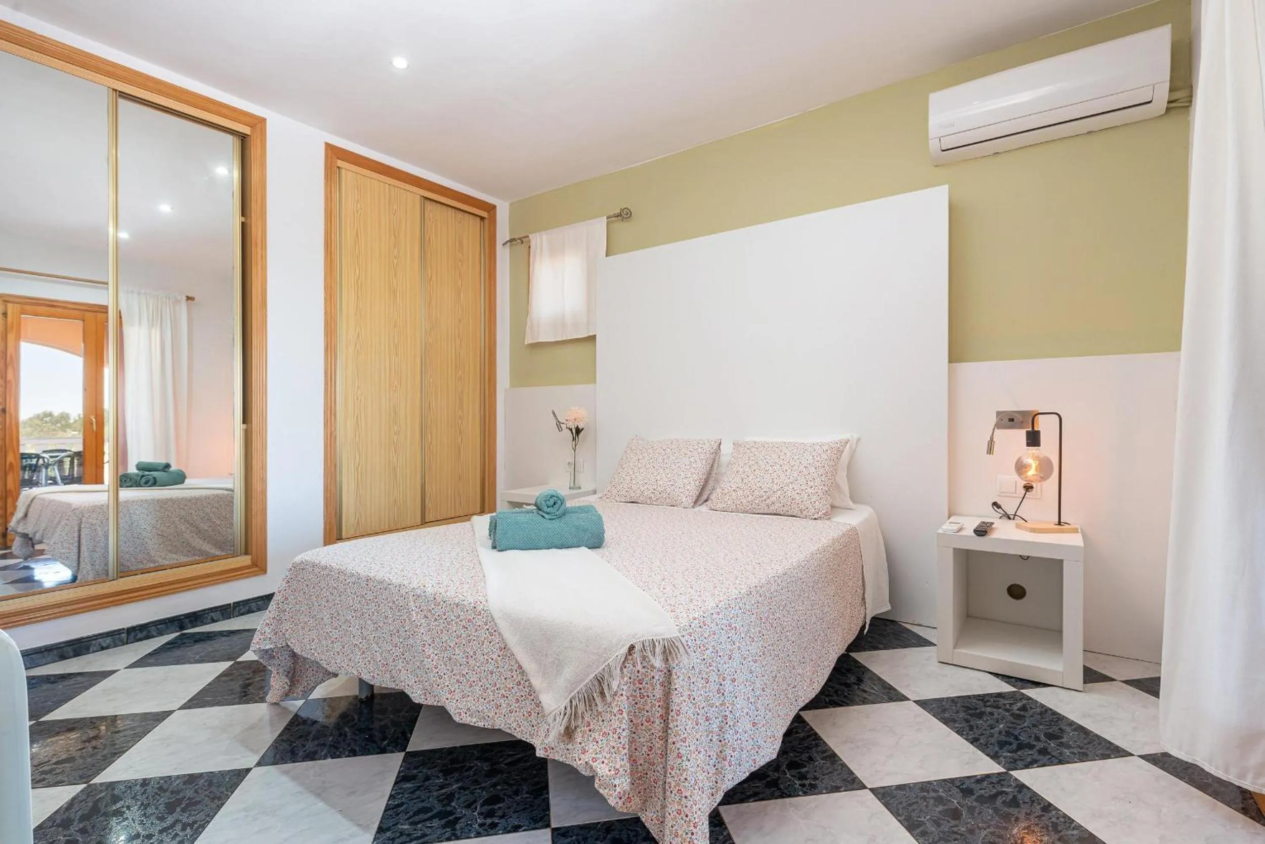 Other, Bed in Casa Campillos