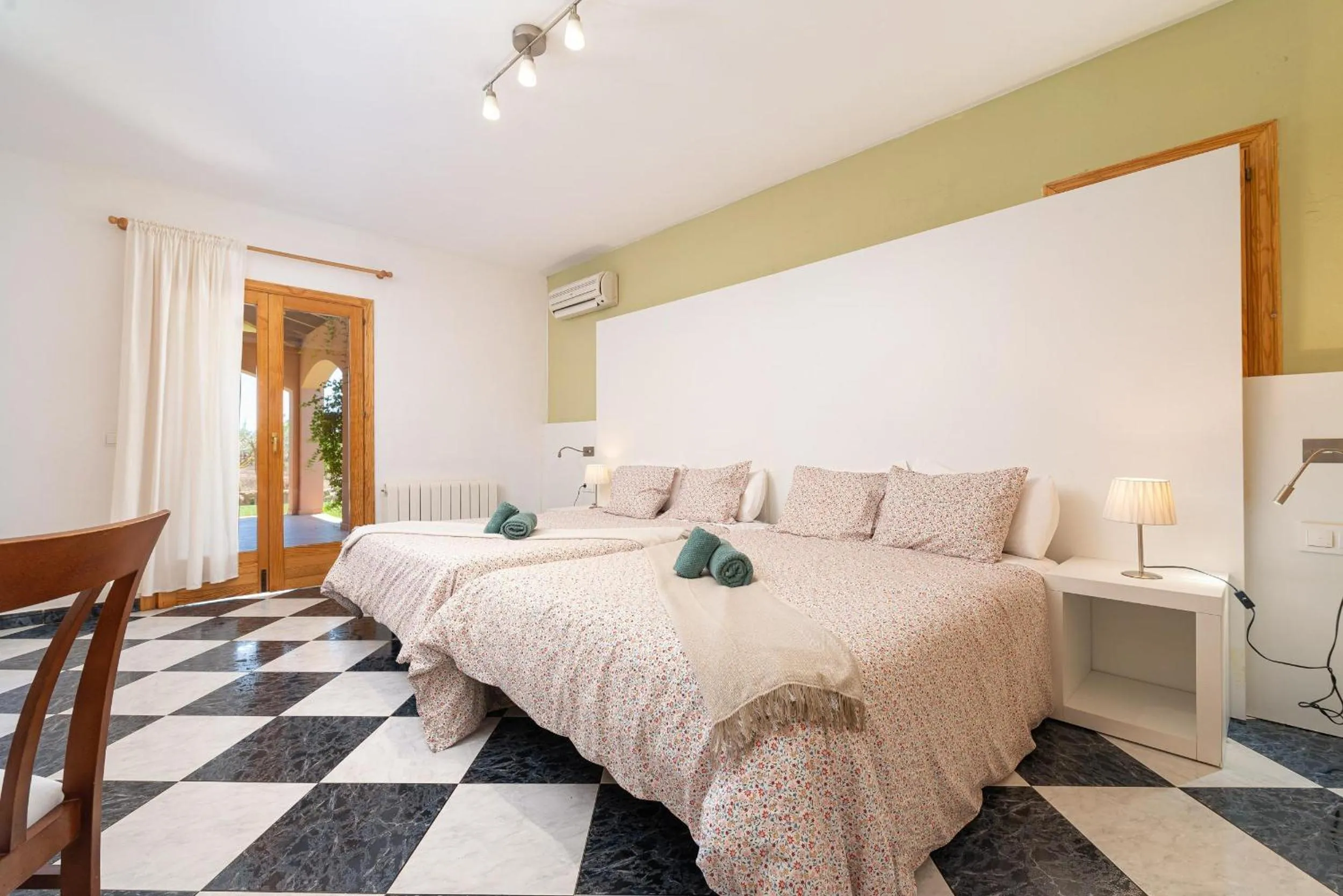 Other, Bed in Casa Campillos