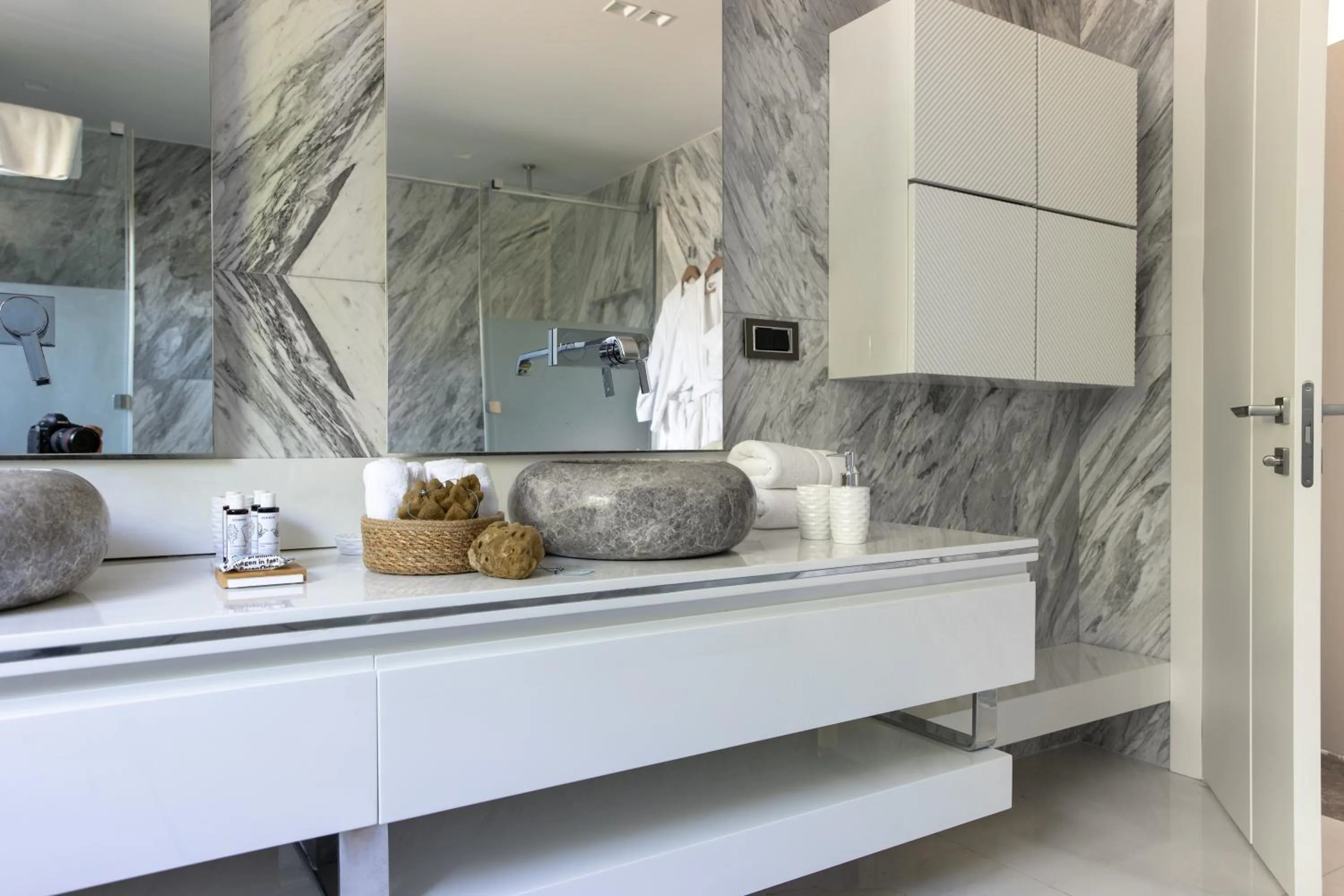 Bathroom in METT Hotel & Beach Resort Bodrum