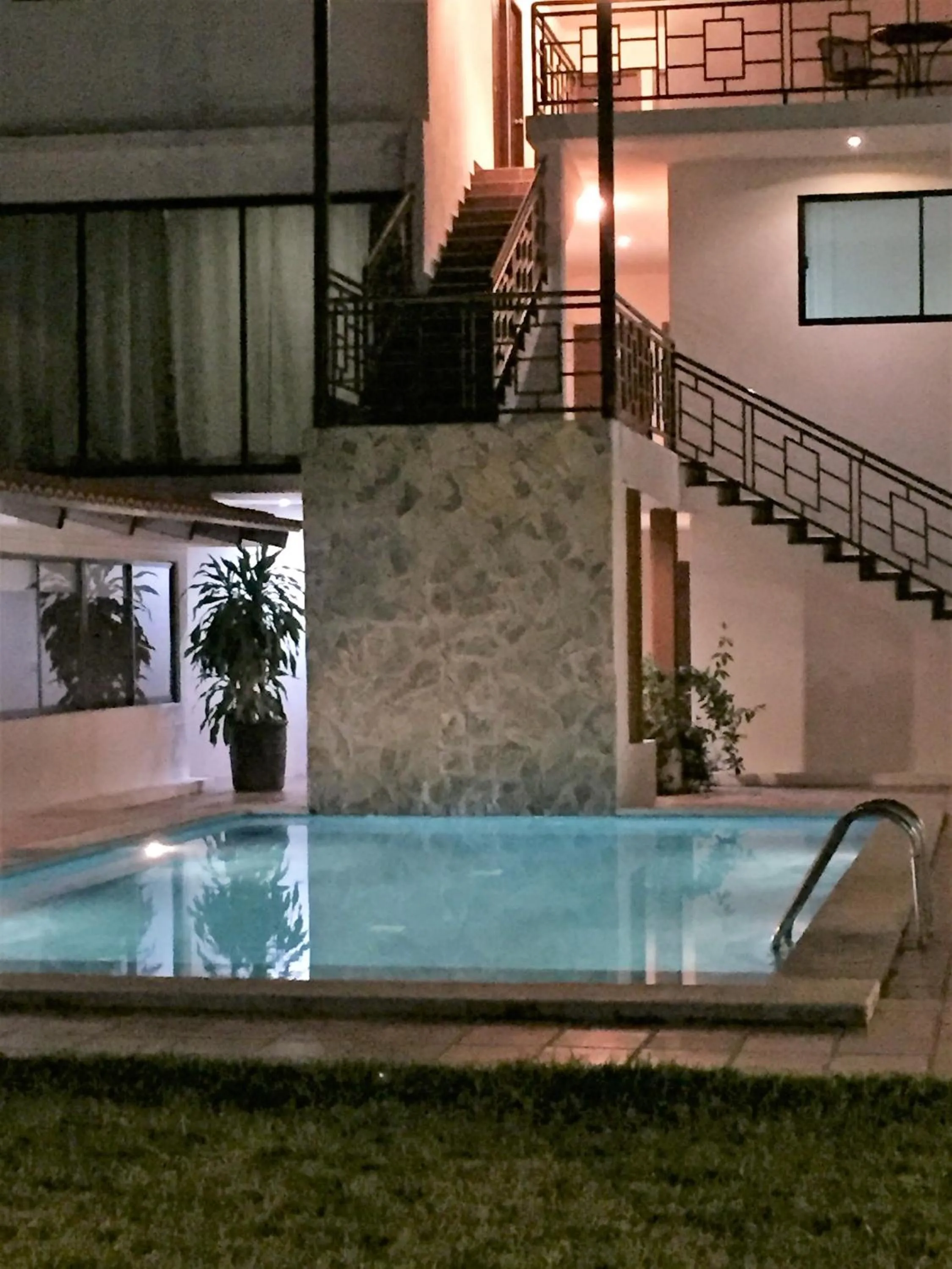 Hotel Sacre
