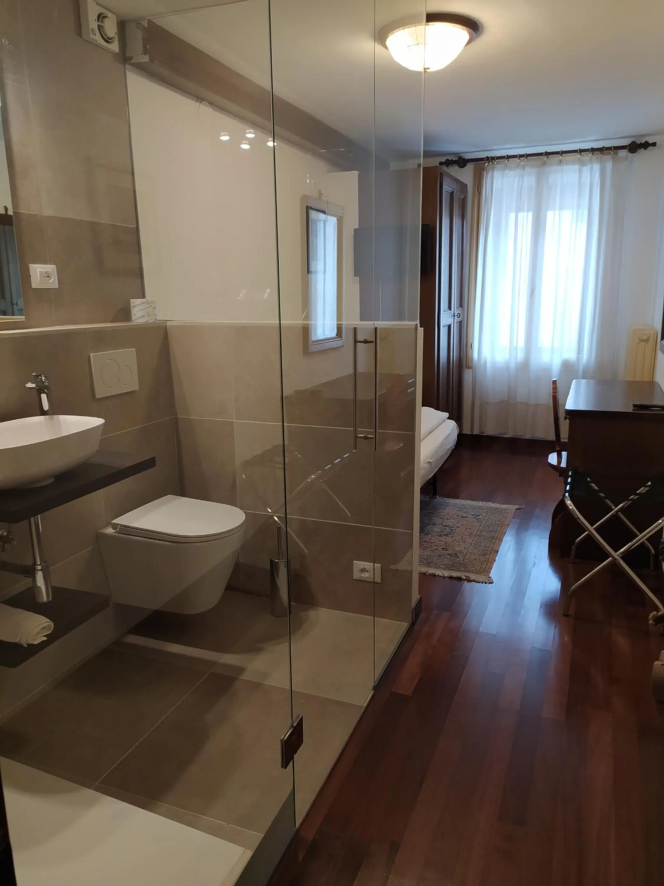 Bathroom in Locanda Aurora B&B