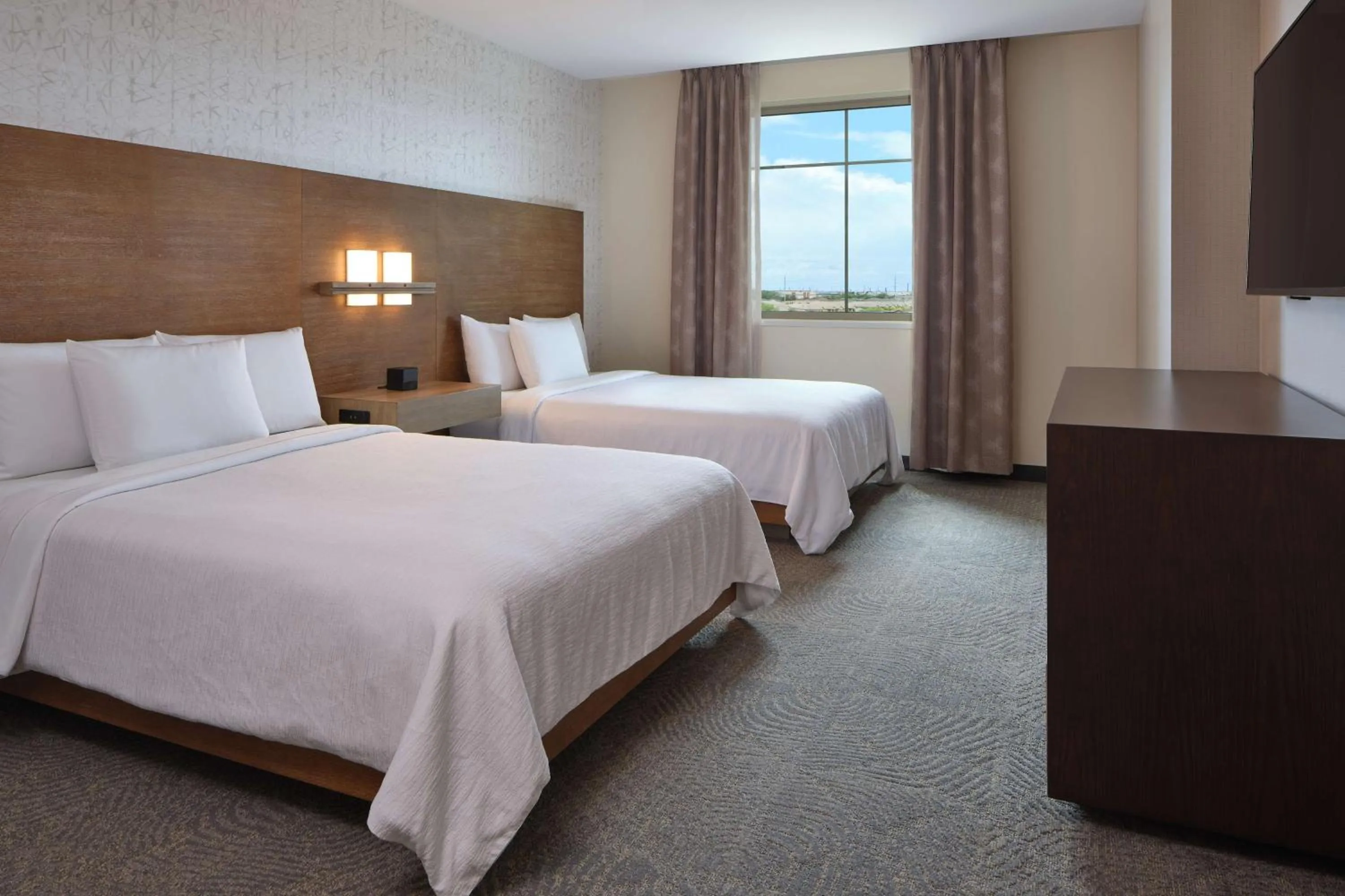 Bed in Embassy Suites By Hilton Oahu Kapolei - FREE Breakfast