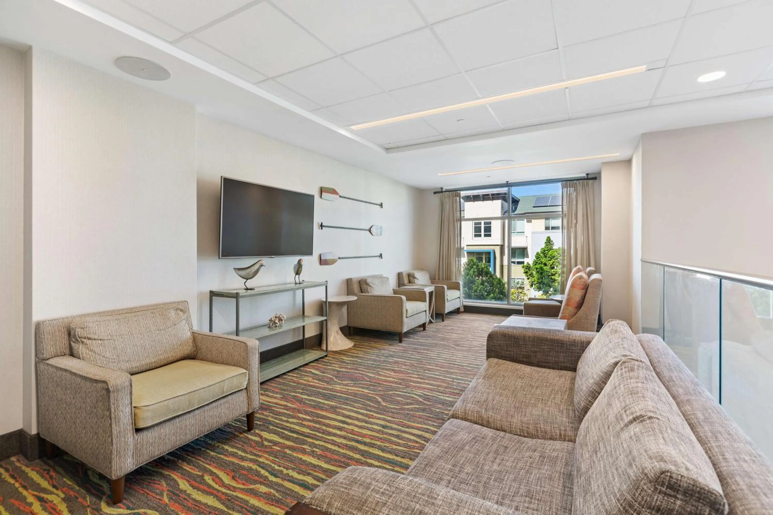 Meeting/conference room in Embassy Suites By Hilton Oahu Kapolei - FREE Breakfast