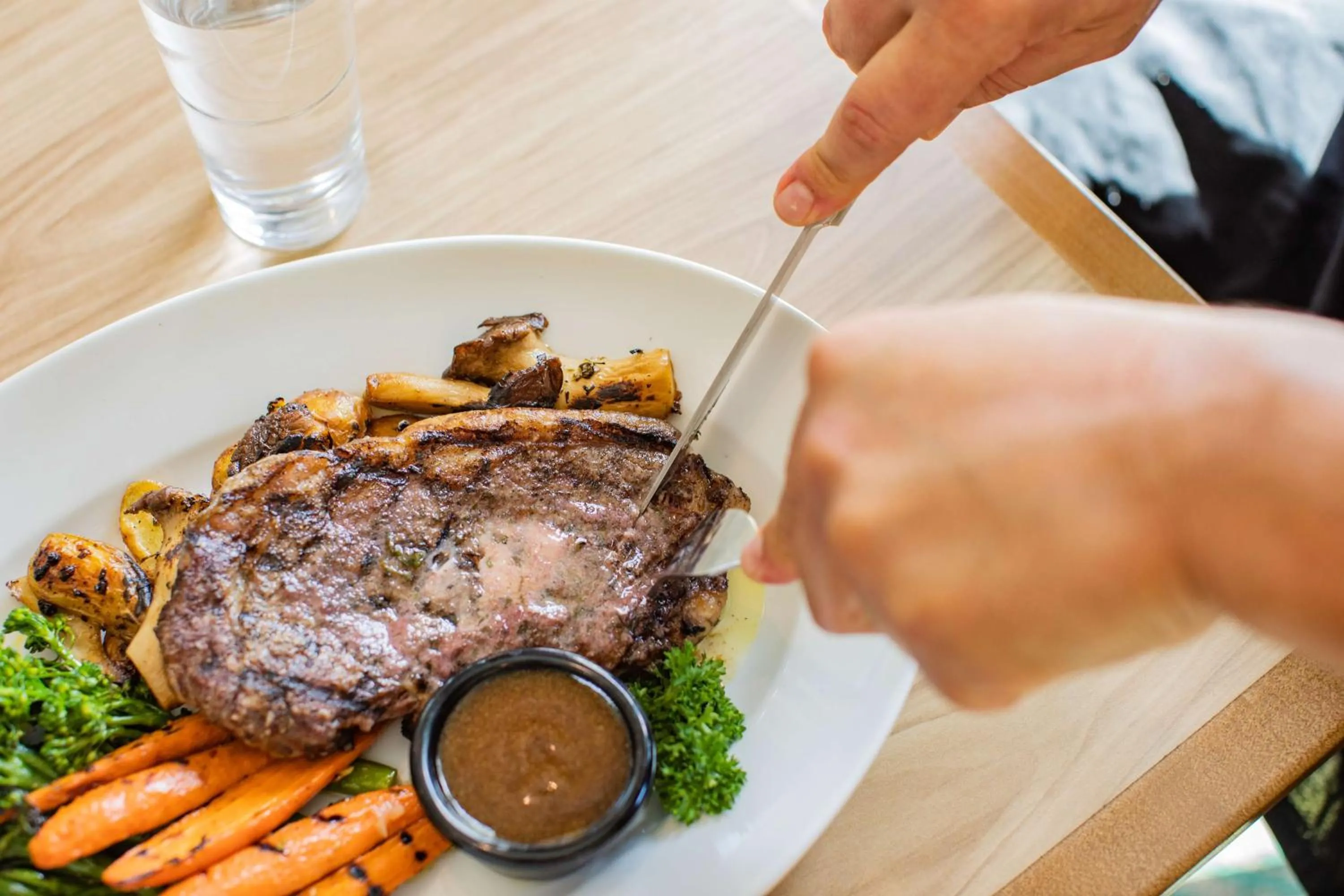 Restaurant/places to eat in Embassy Suites By Hilton Oahu Kapolei - FREE Breakfast