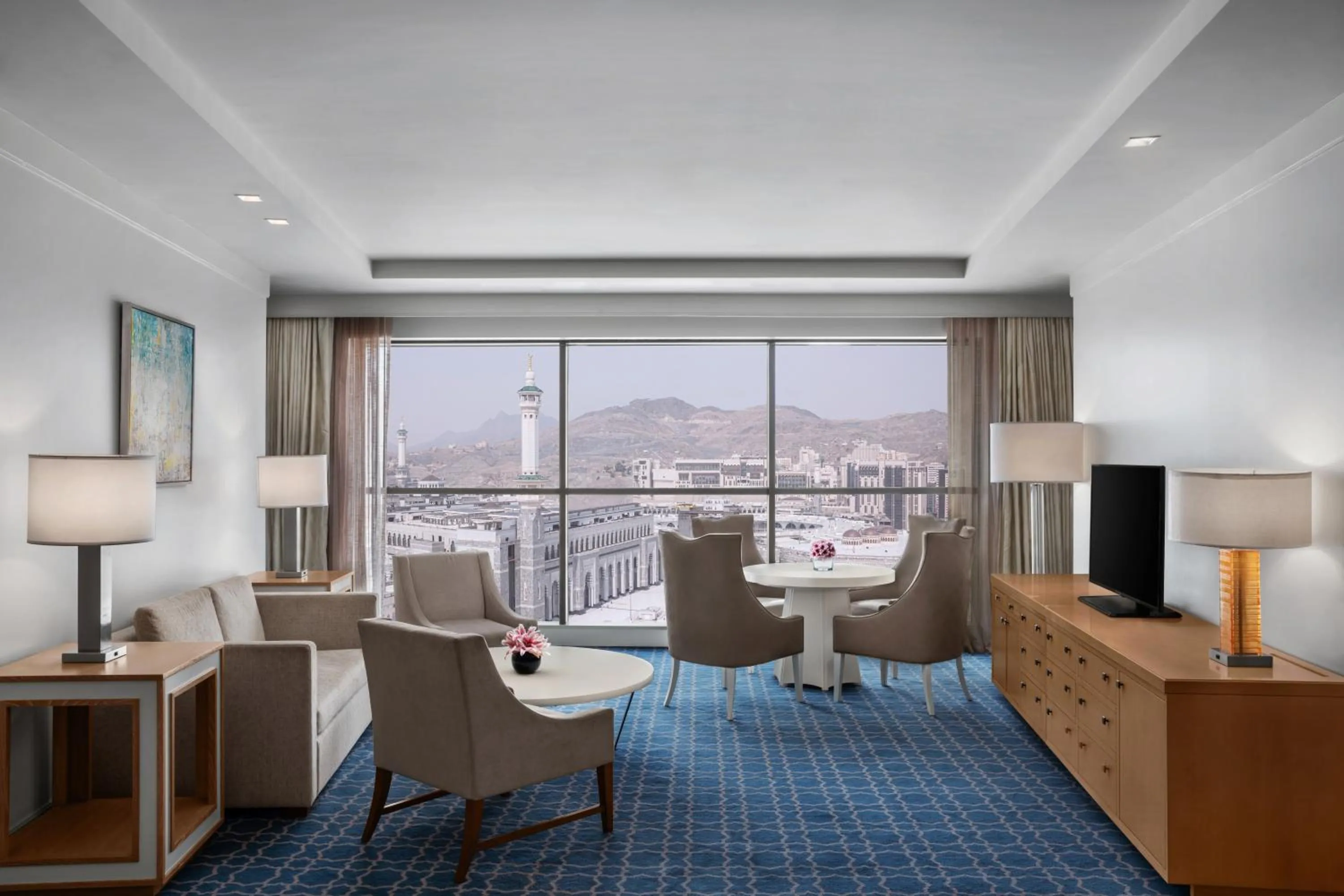 Seating area in Hilton Hotel & Convention Jabal Omar Makkah