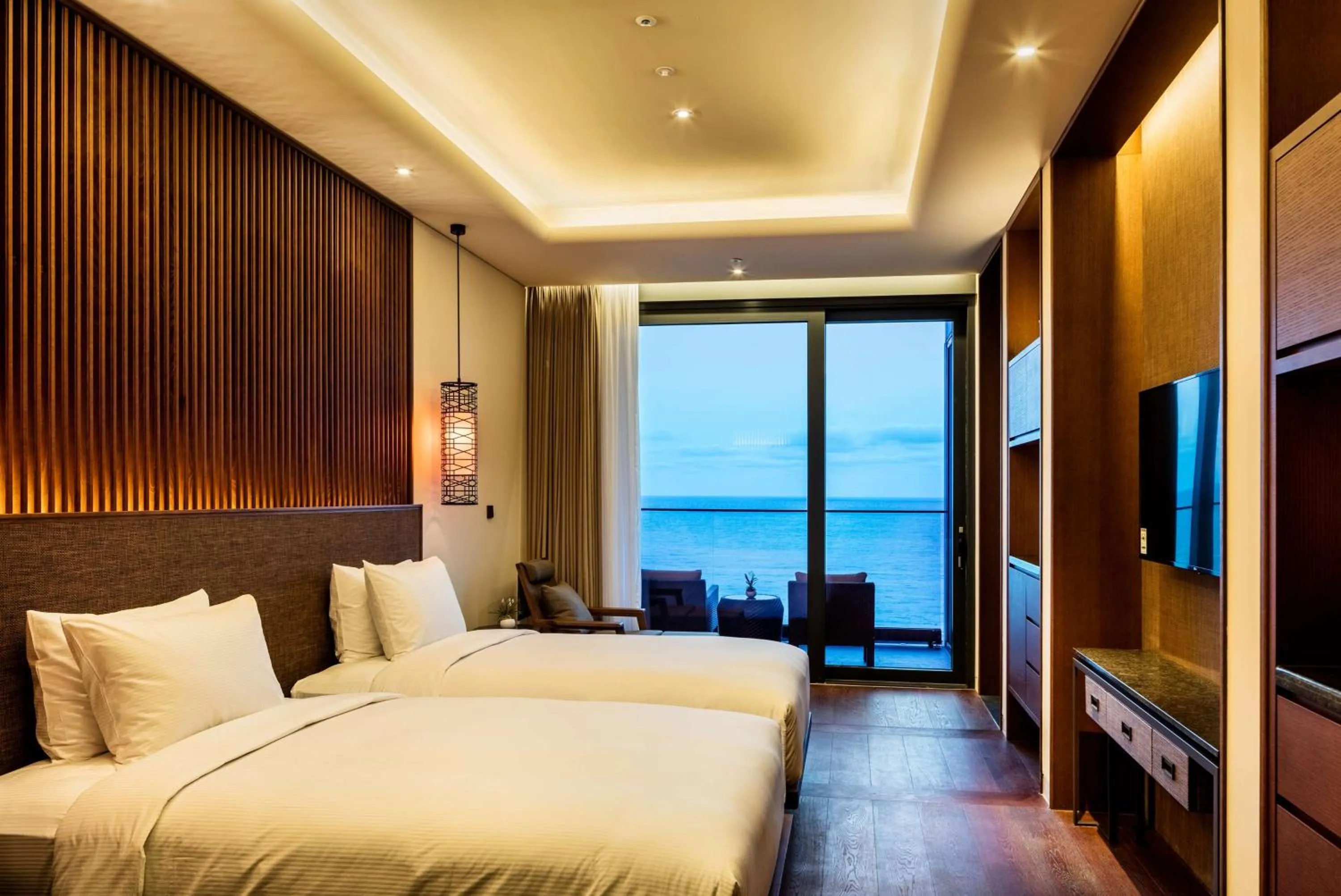 Bed in Ananti at Busan Cove