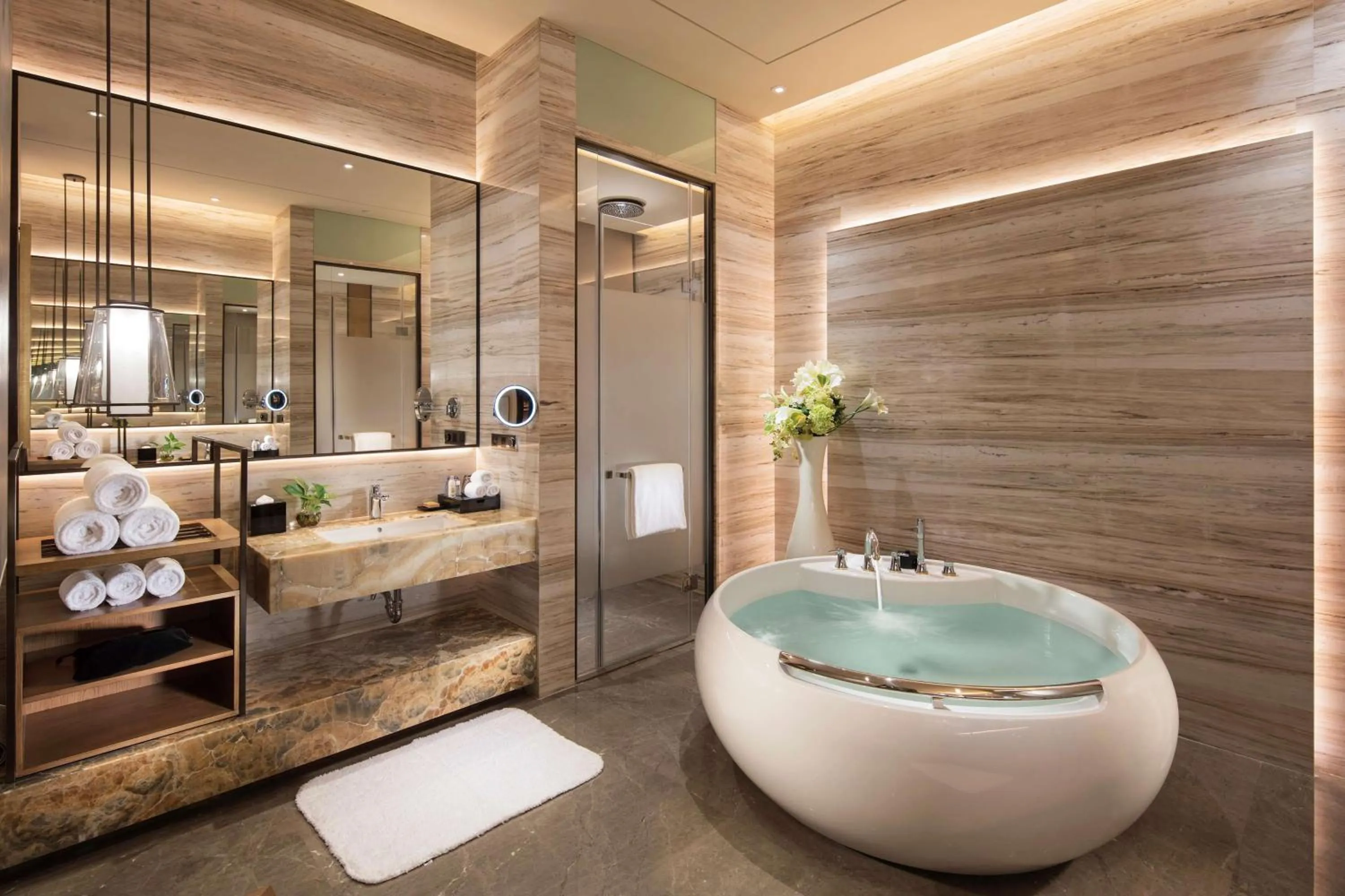 Bathroom in DoubleTree By Hilton Xiamen-Haicang