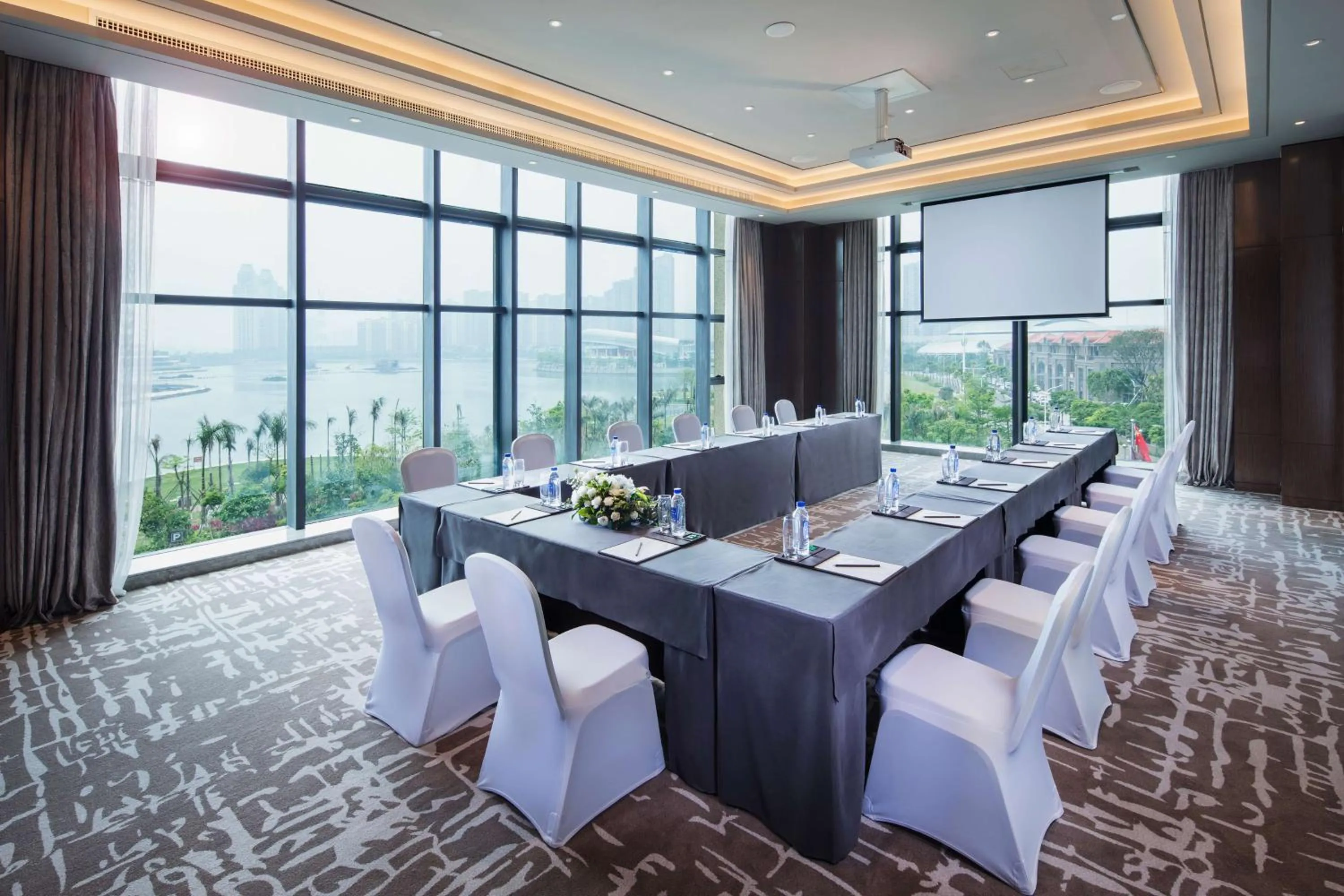 Meeting/conference room in DoubleTree By Hilton Xiamen-Haicang