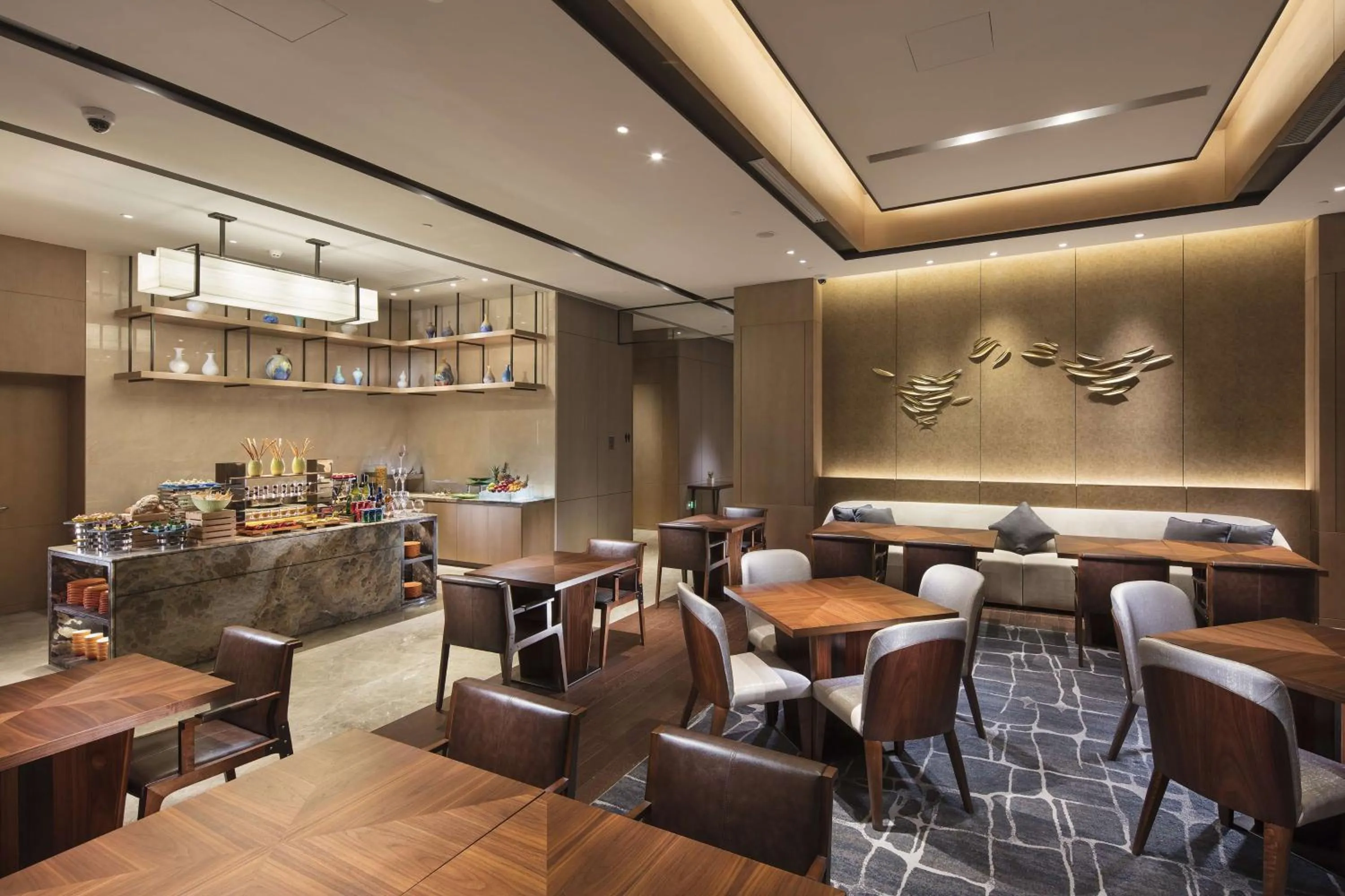 Lounge or bar in DoubleTree By Hilton Xiamen-Haicang