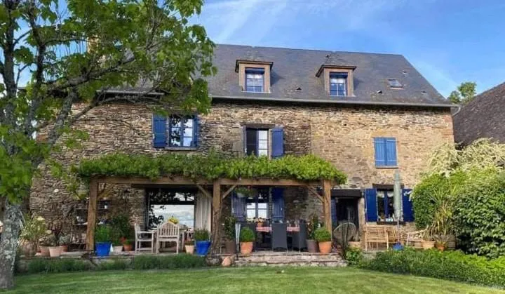 La Maison Bleue