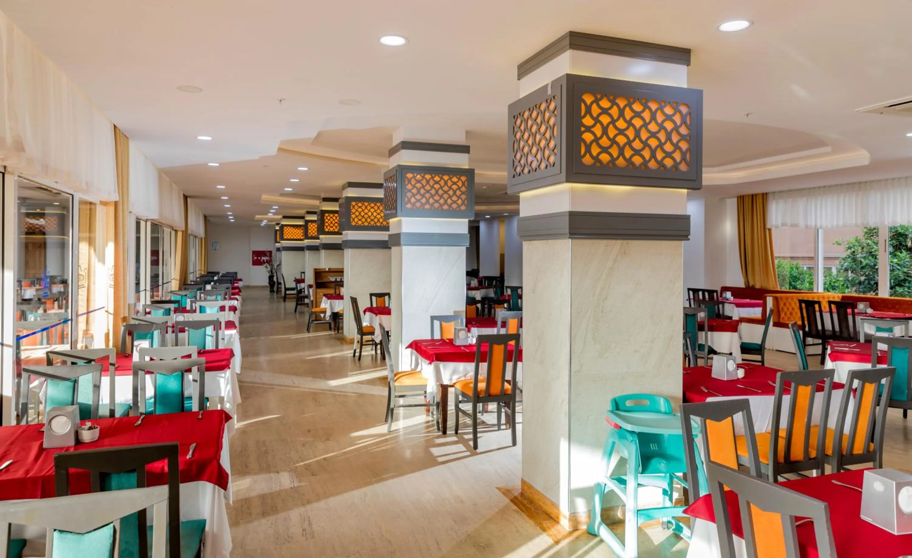 Restaurant/places to eat in Holiday Park Resort - Ultra All İnclusive