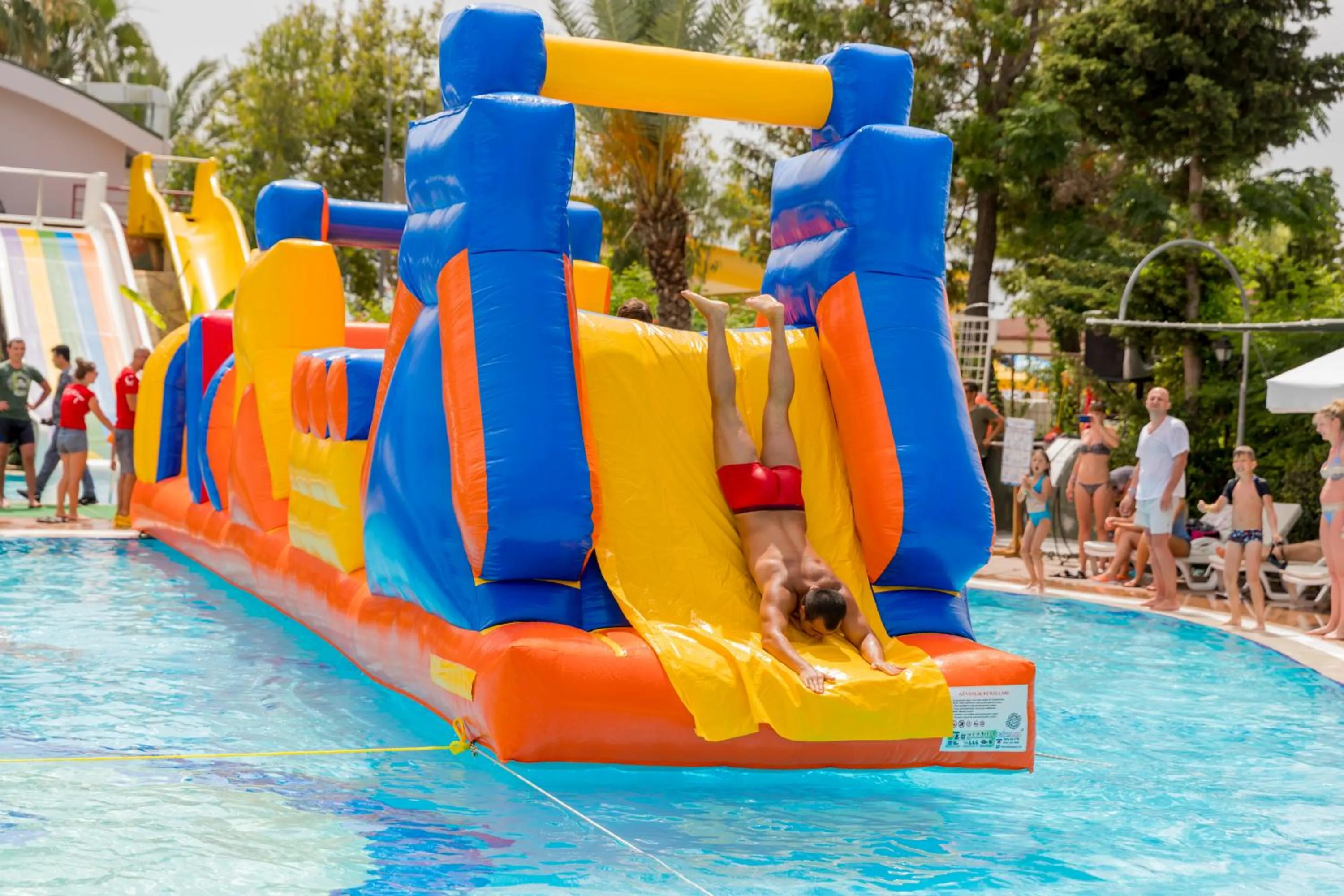 Pool view in Holiday Park Resort - Ultra All İnclusive