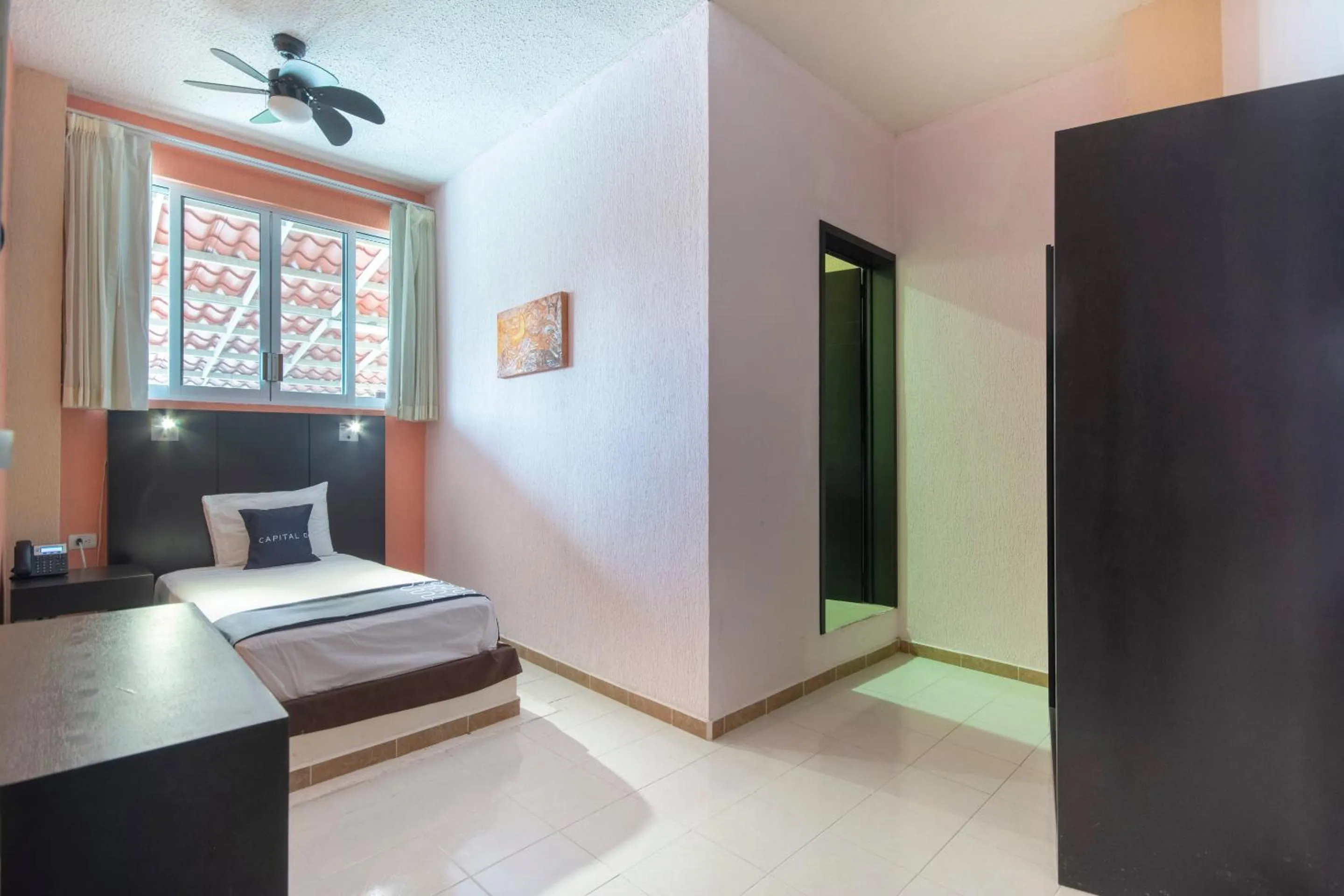 Bedroom, Bed in Hotel Spa Shalam