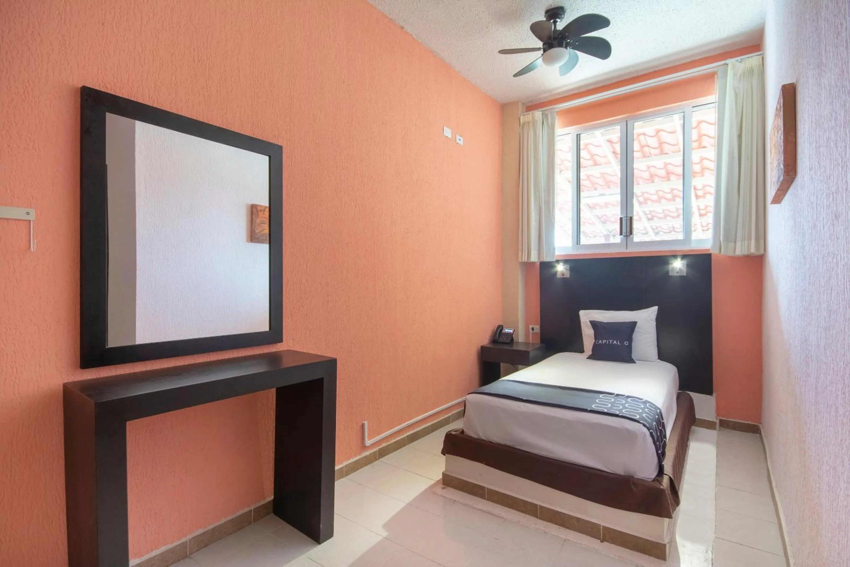 Bedroom, Bed in Hotel Spa Shalam