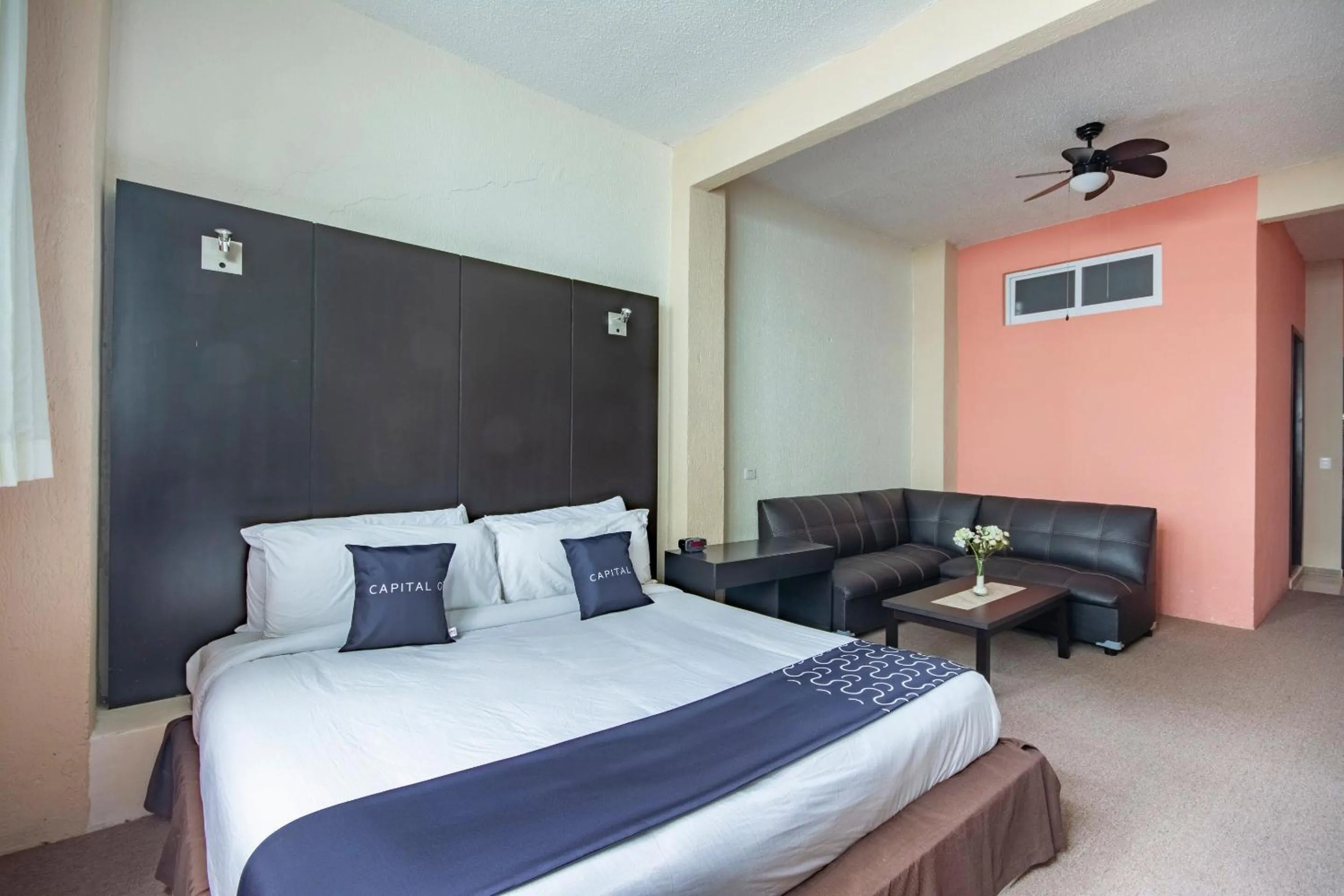 Bedroom, Bed in Hotel Spa Shalam