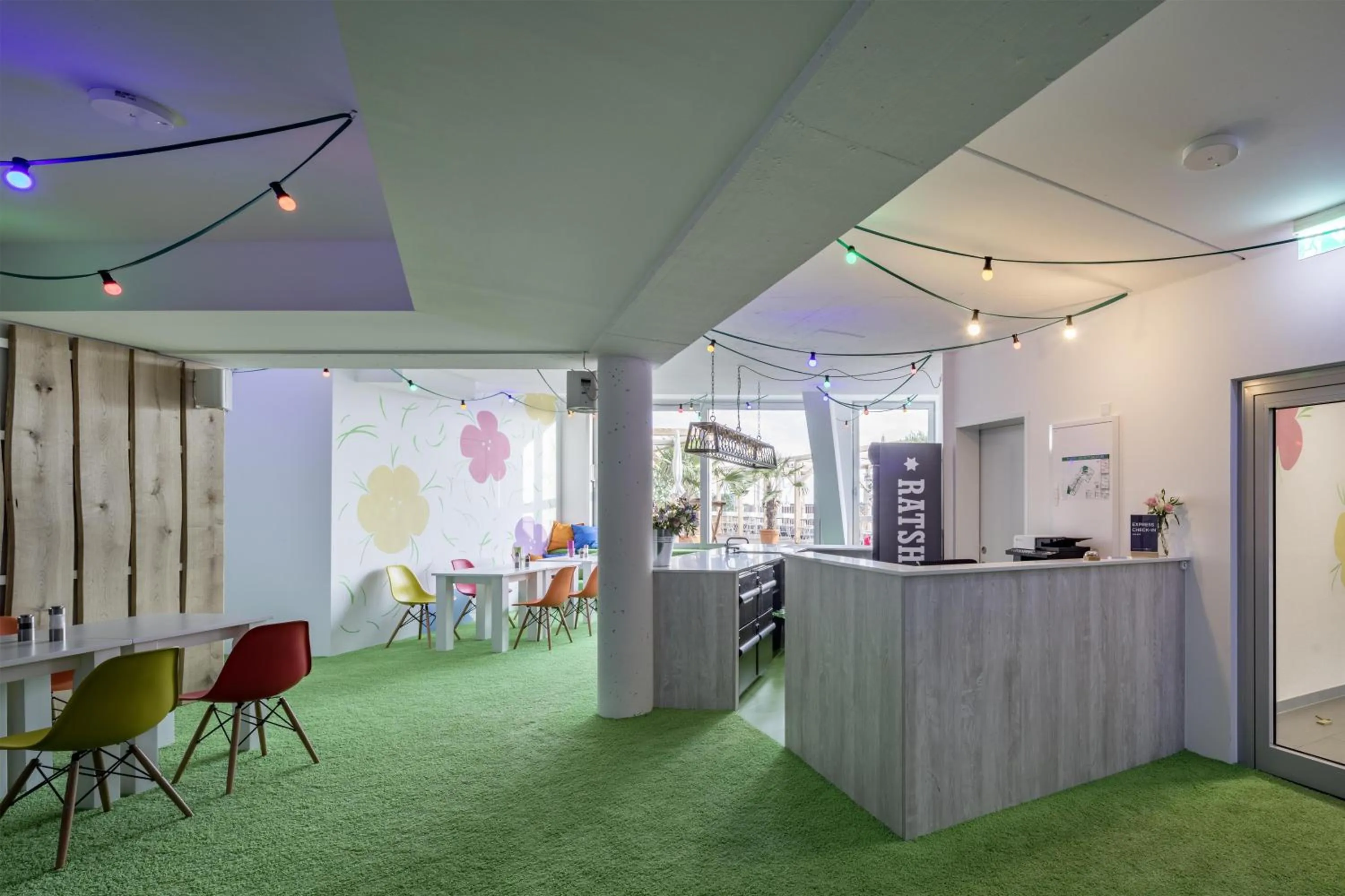 Lobby or reception in Flowers Hotel Münster