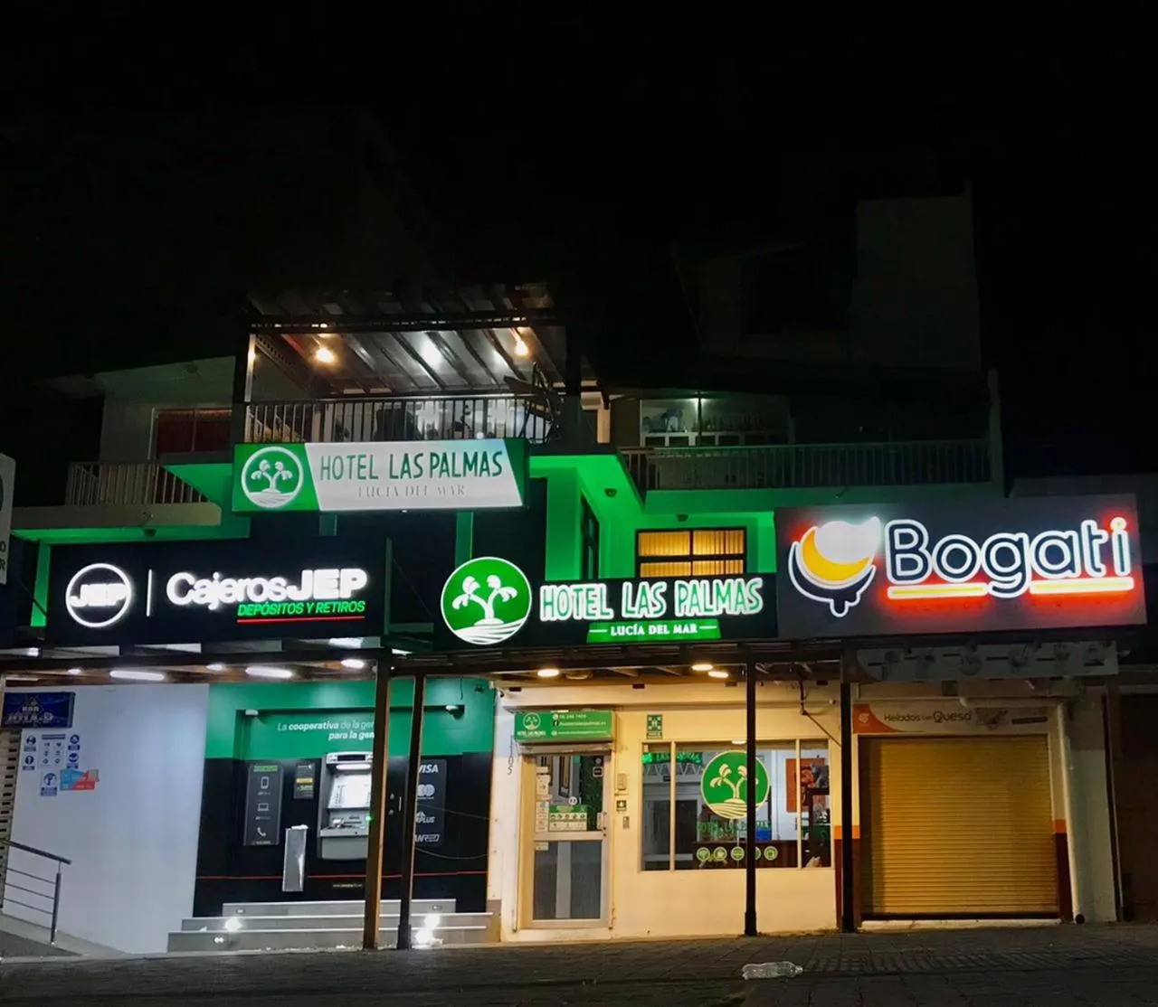 Property building in Hotel Las Palmas