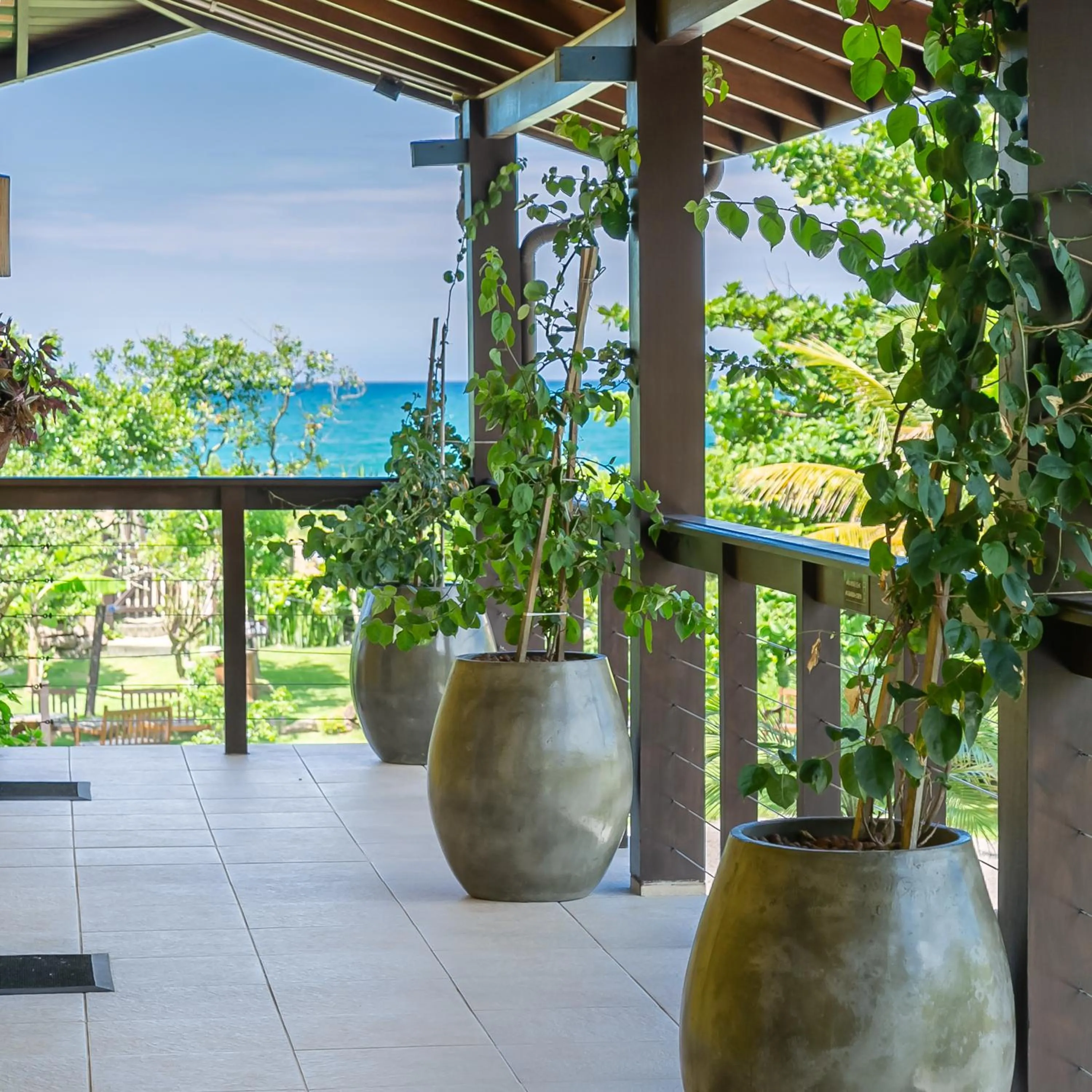 Penareia Floripa Beach Hotel