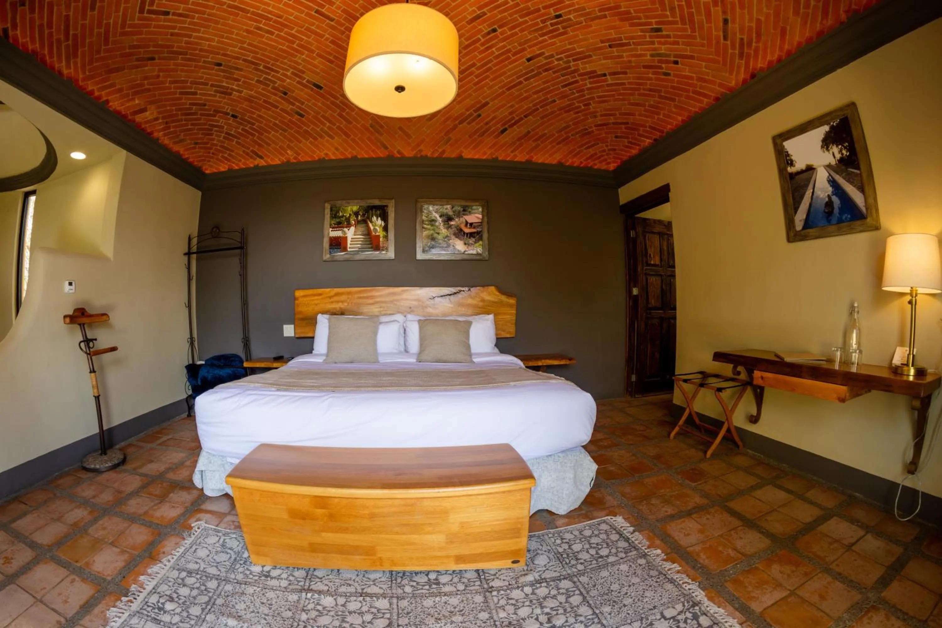 Bed in Hotel Camino de Vinos