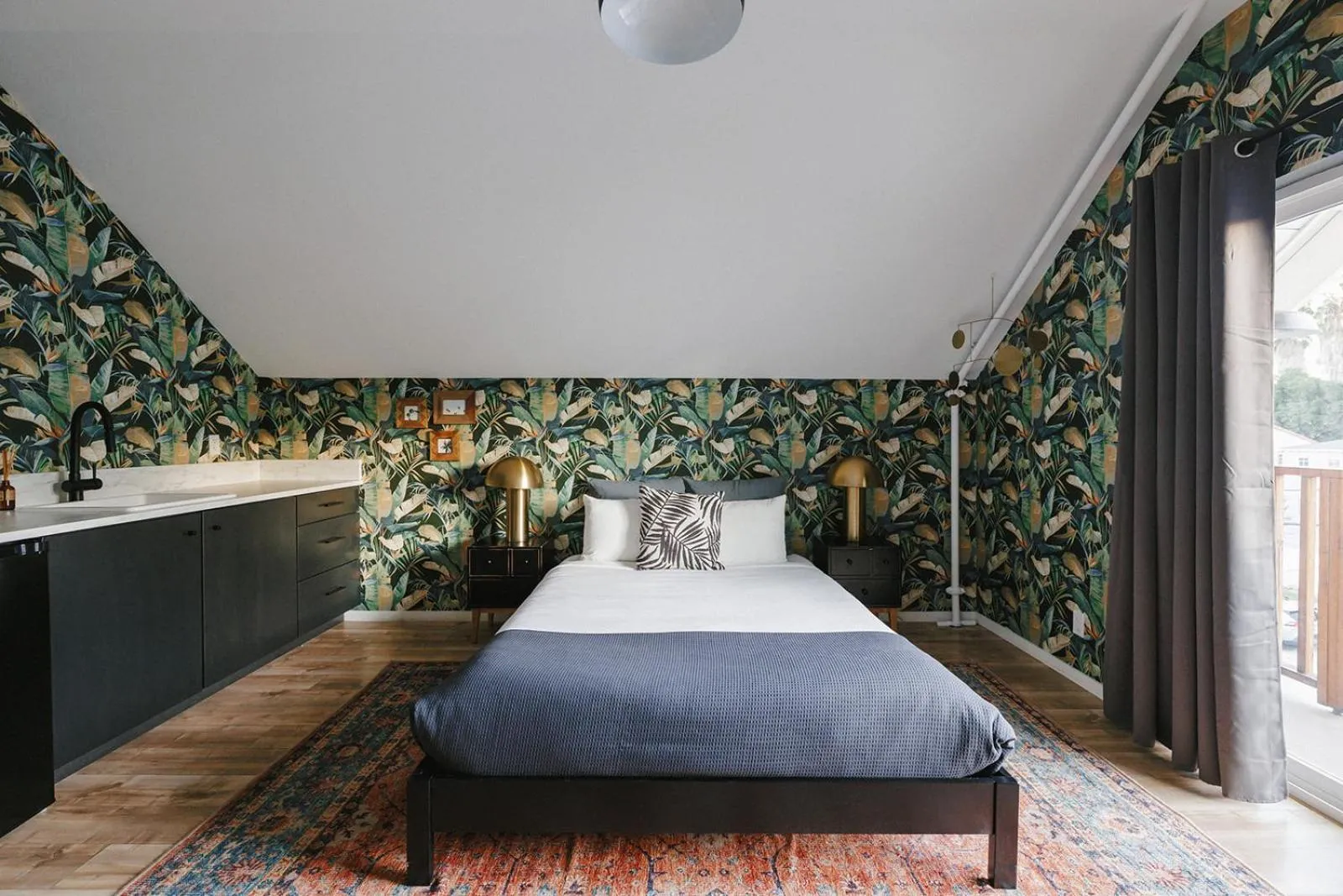 Bed in Noon on Sunset Hill