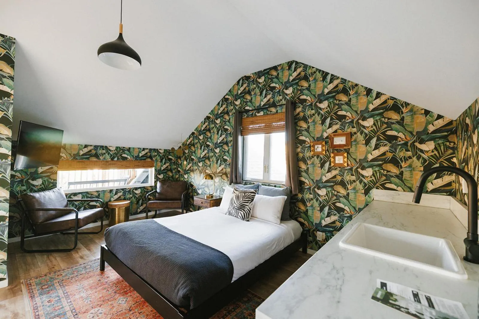 Bed in Noon on Sunset Hill