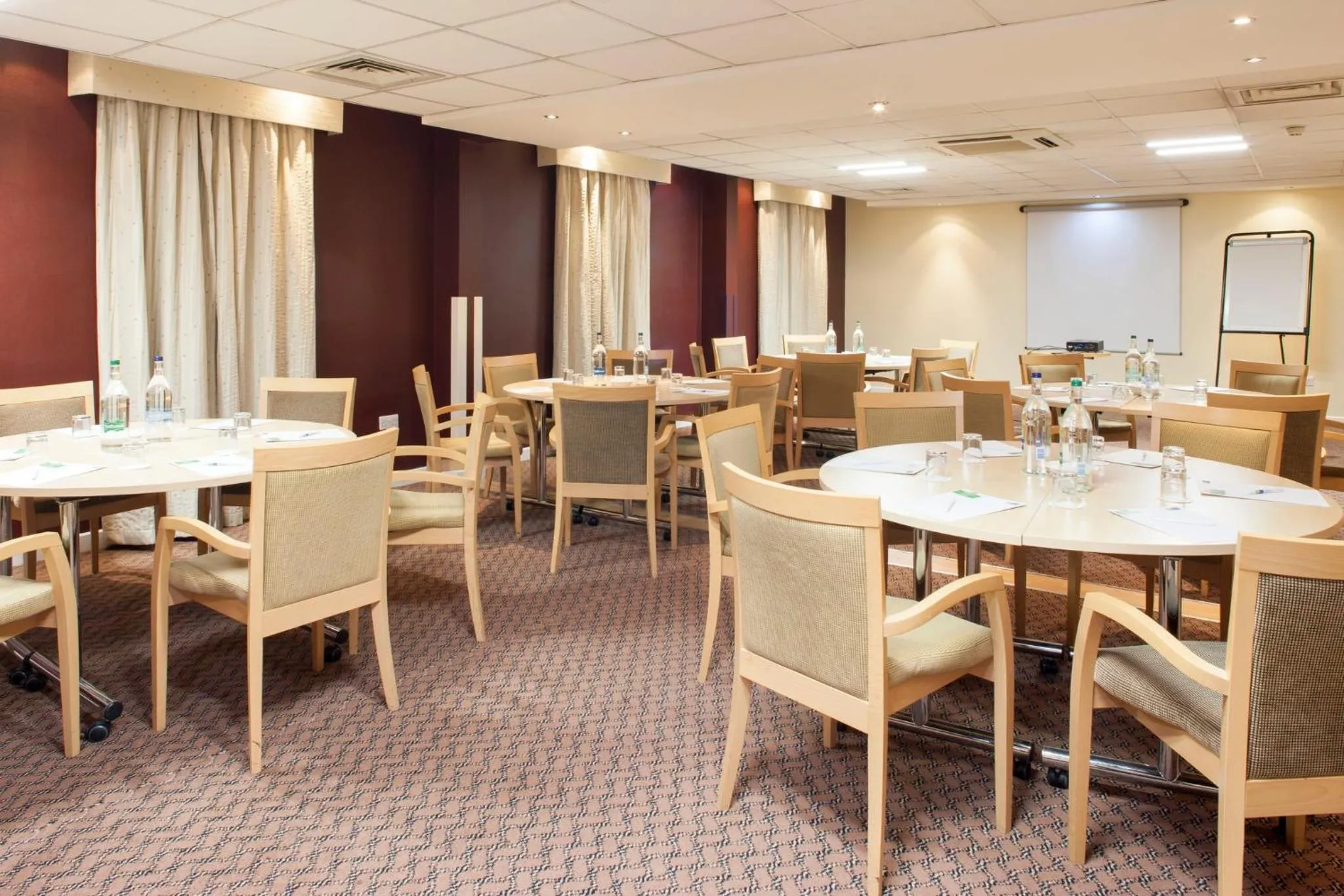 Meeting/conference room in Holiday Inn Express London Stansted Airport by IHG
