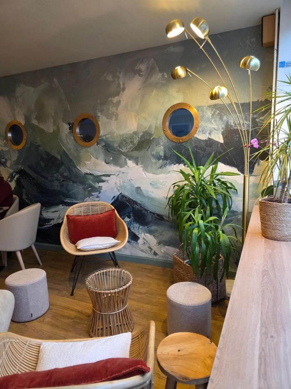 Property building in Brit Hotel des Halles