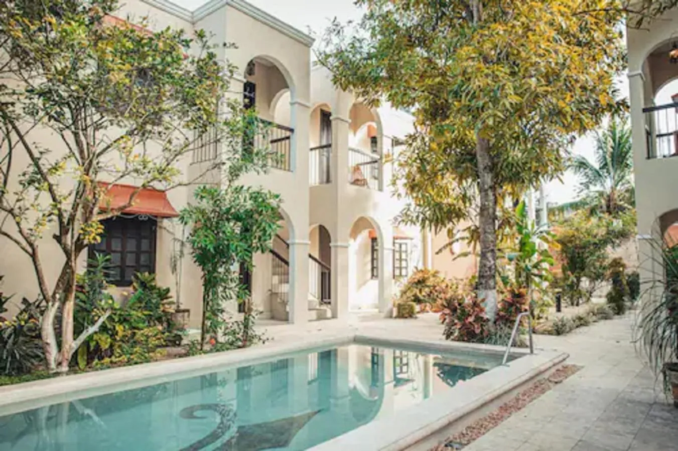 Swimming pool in Casa Valladolid Boutique Hotel