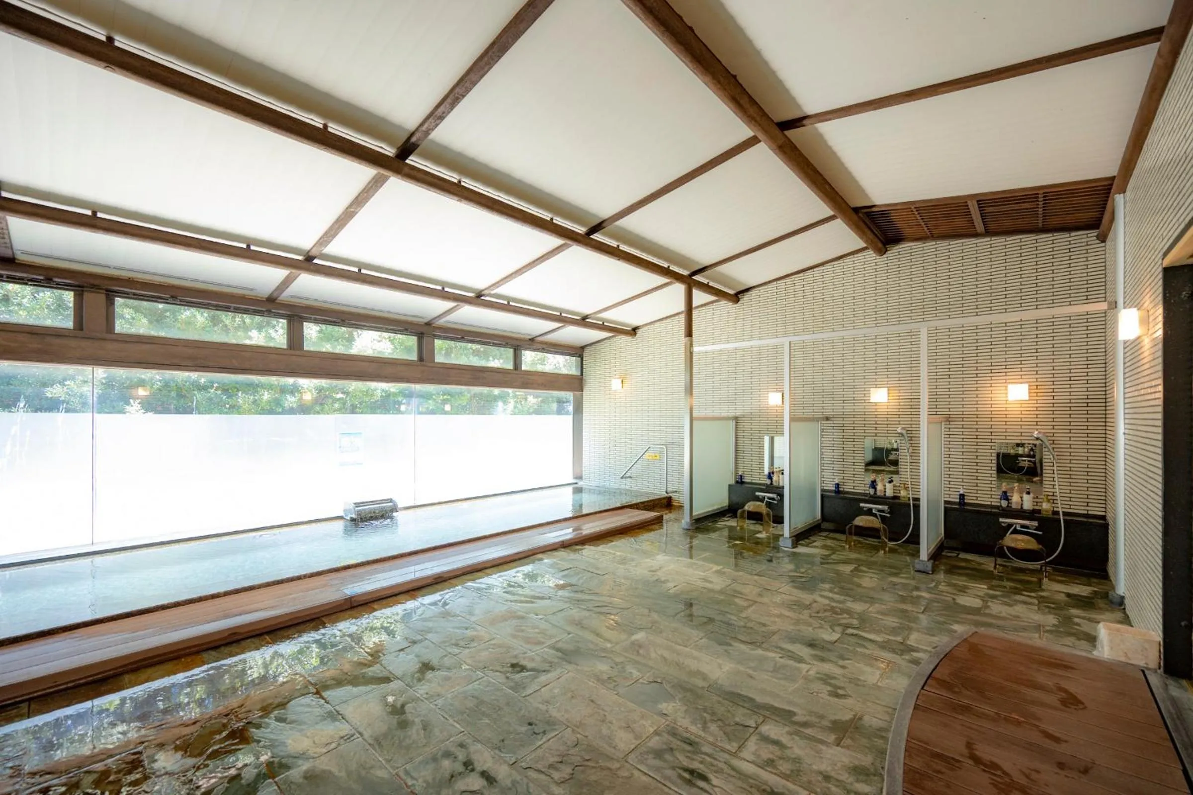 Hot Spring Bath in Southern Cross Resort