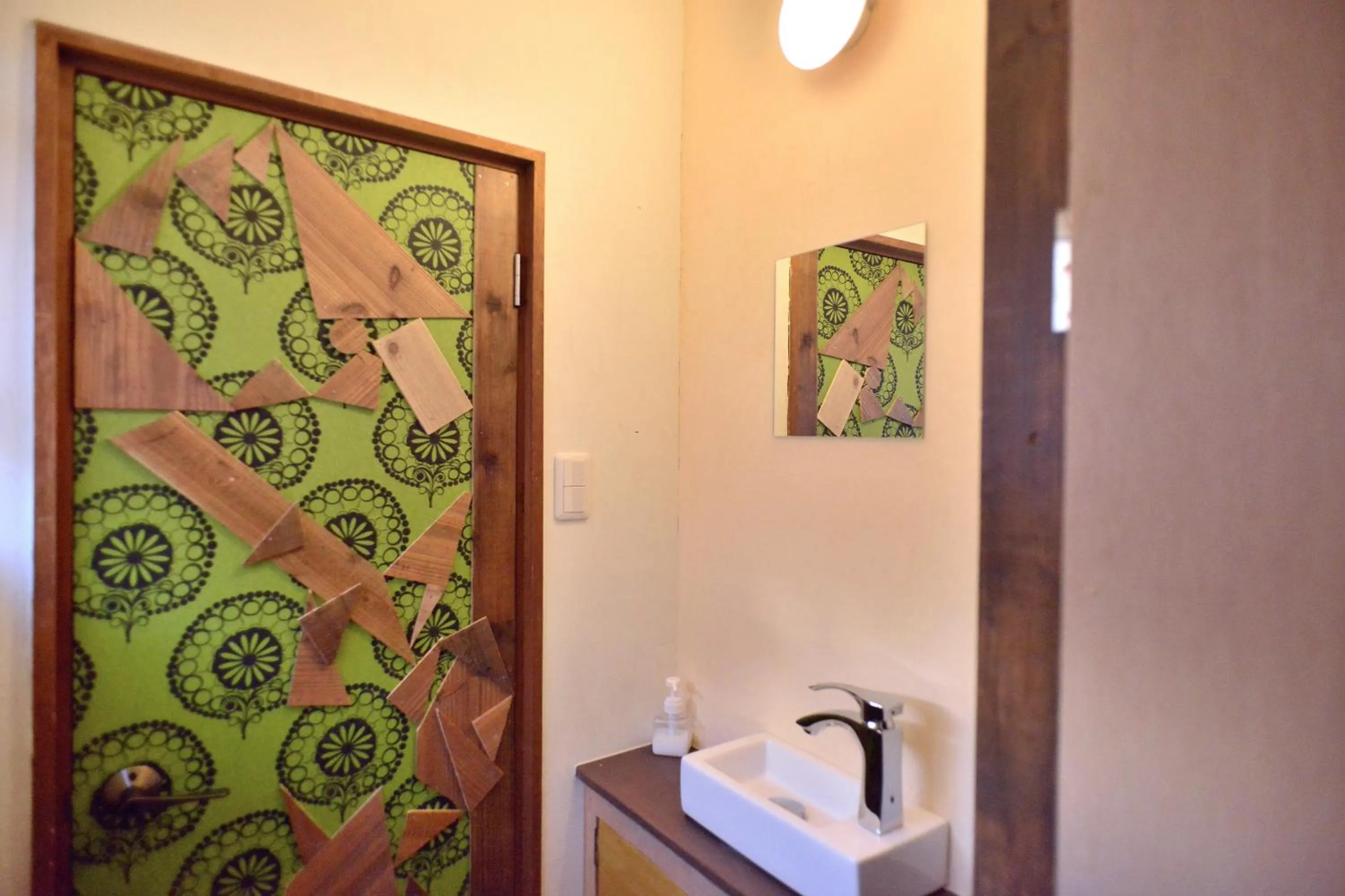 Toilet in Good Trip Hostel & Bar