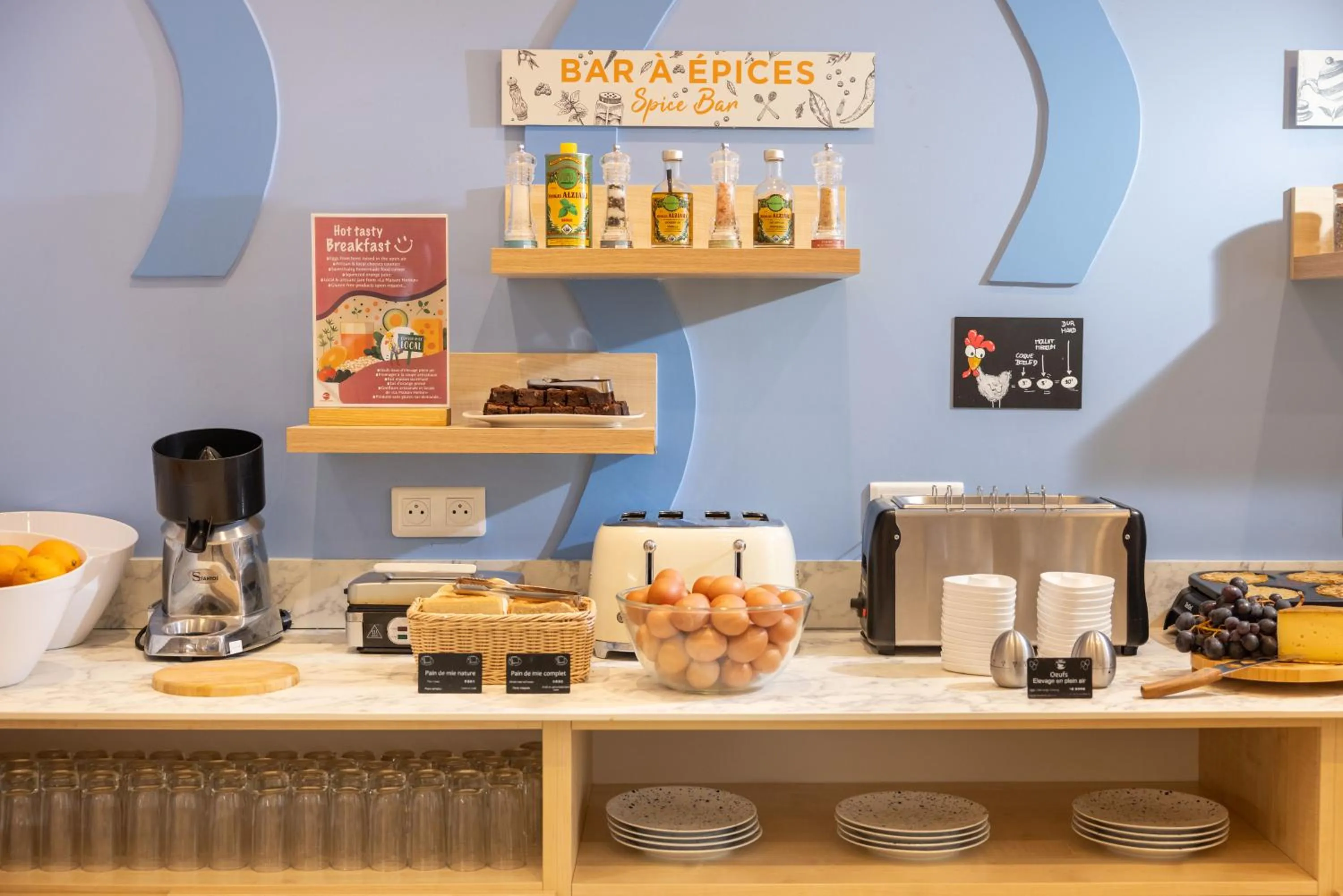 Breakfast in Hôtel Byakko Nice