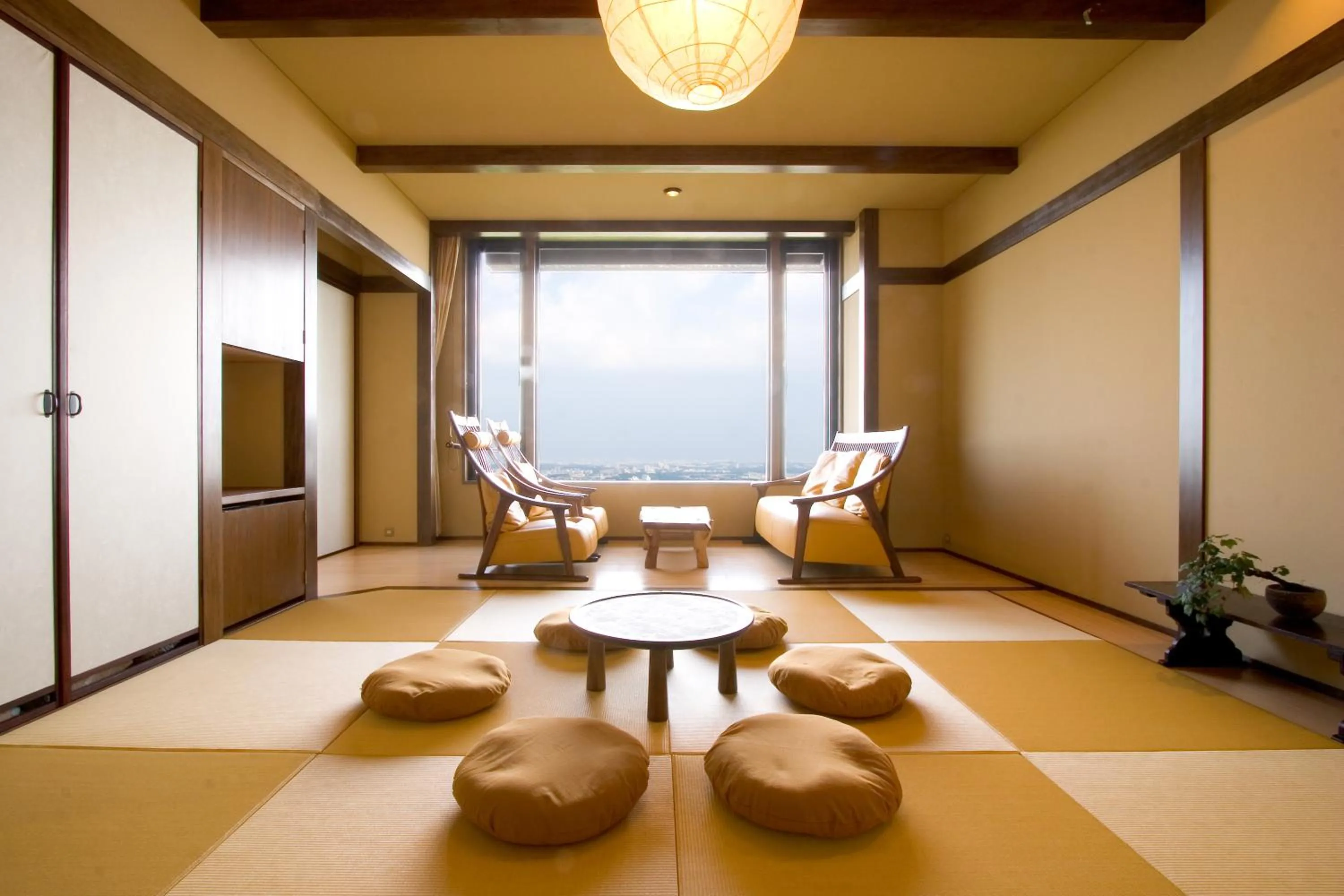 山荘 風の杜 Sanso Kazenomori