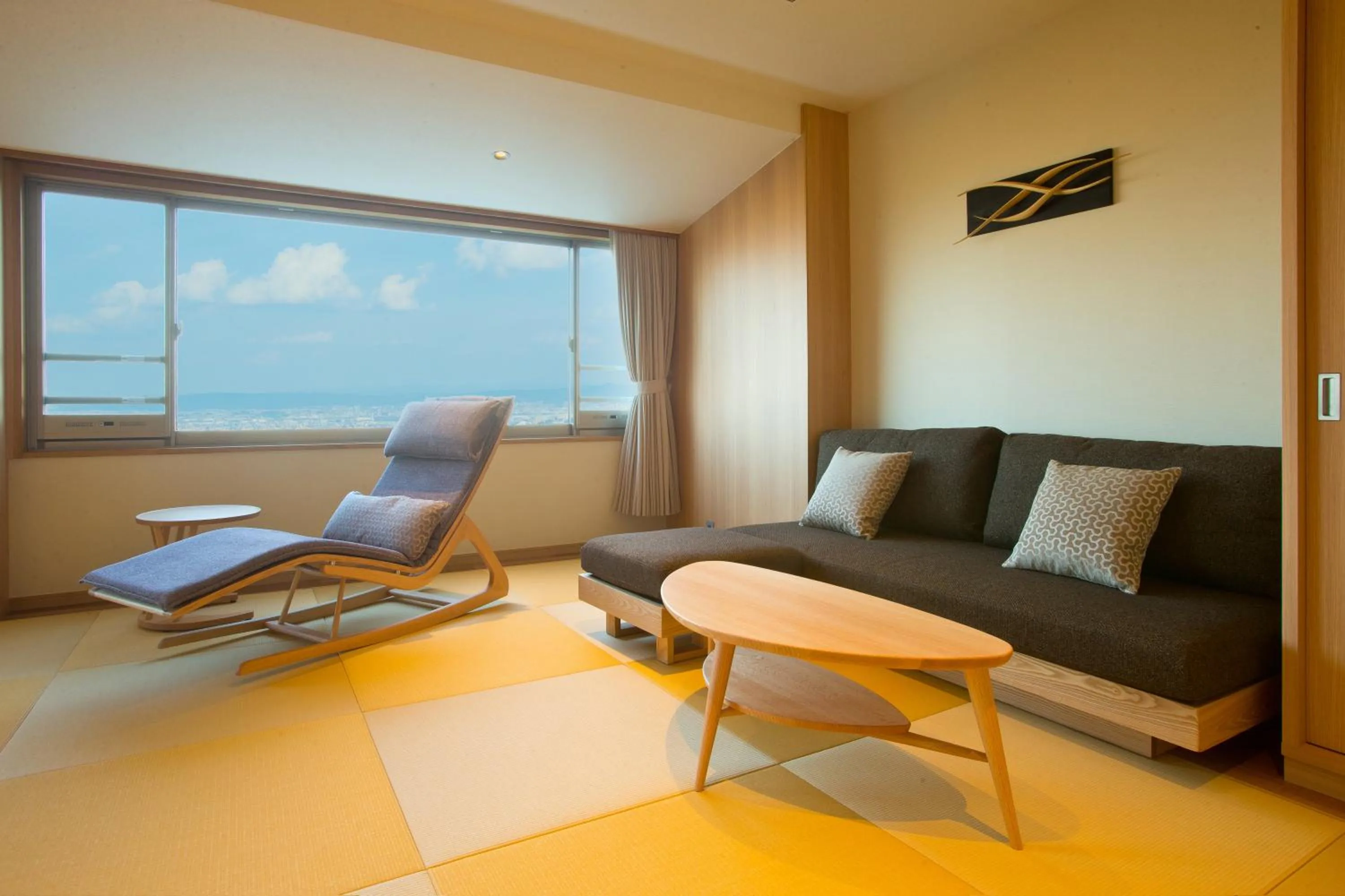 山荘 風の杜 Sanso Kazenomori