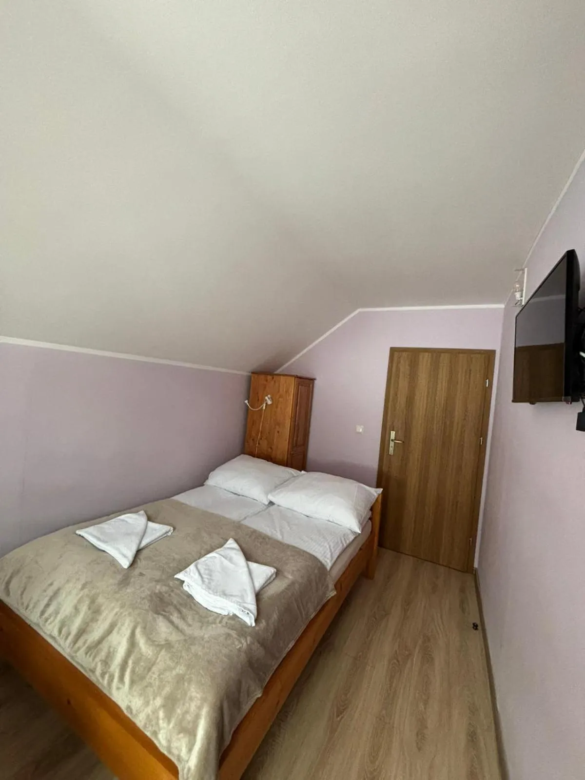 Bed in Jaśminowe Ogrody