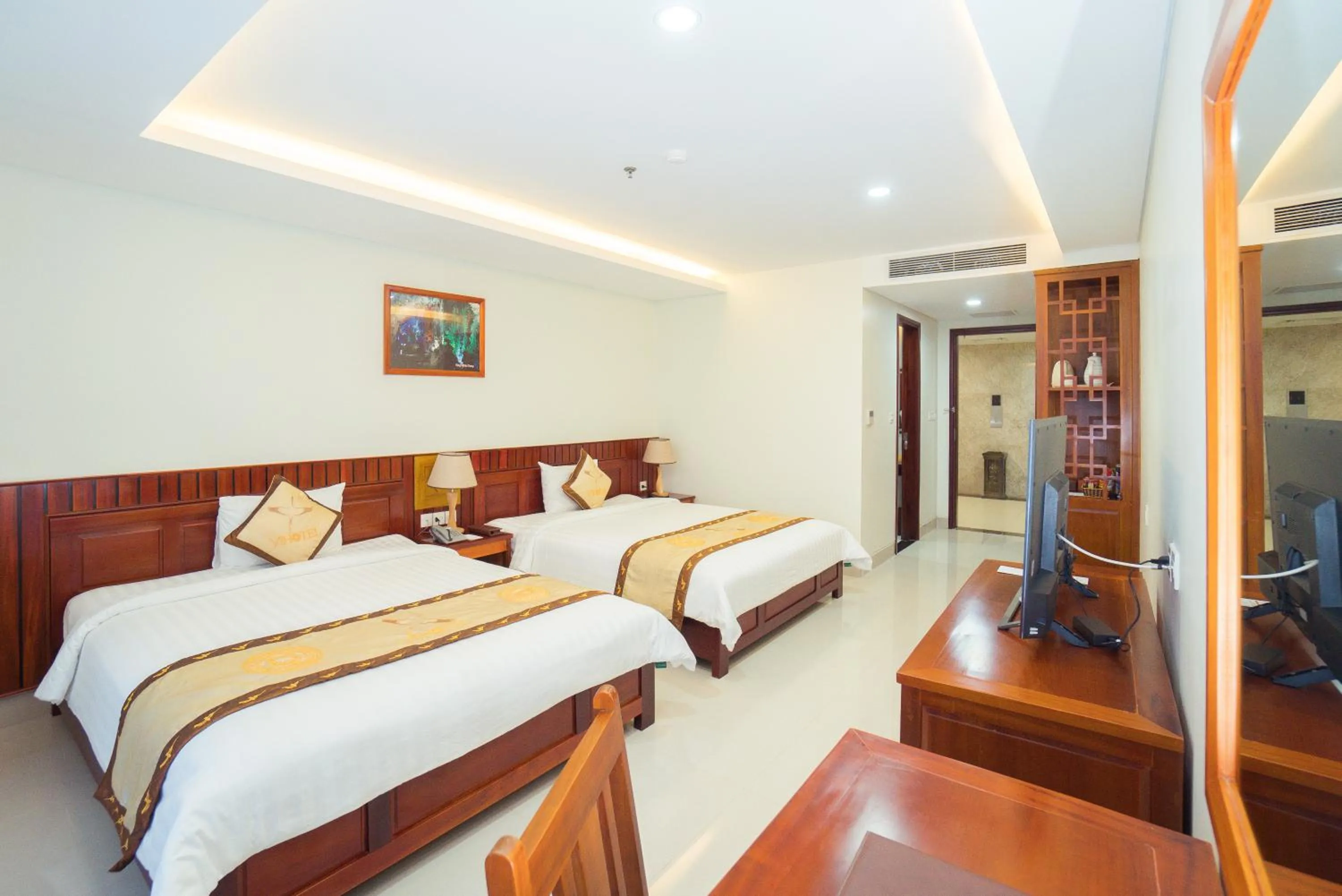 Bed in Vinh Hoang Hotel