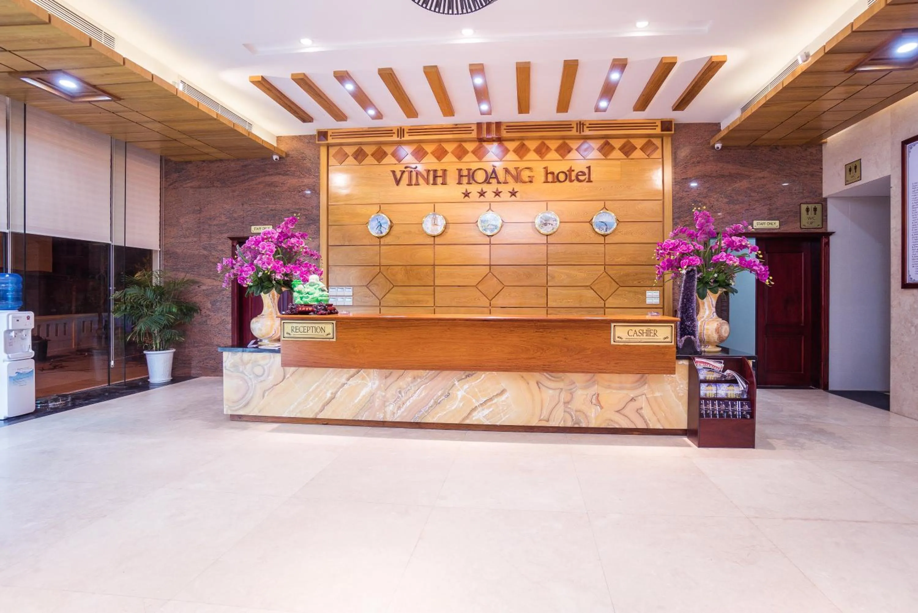 Lobby or reception in Vinh Hoang Hotel