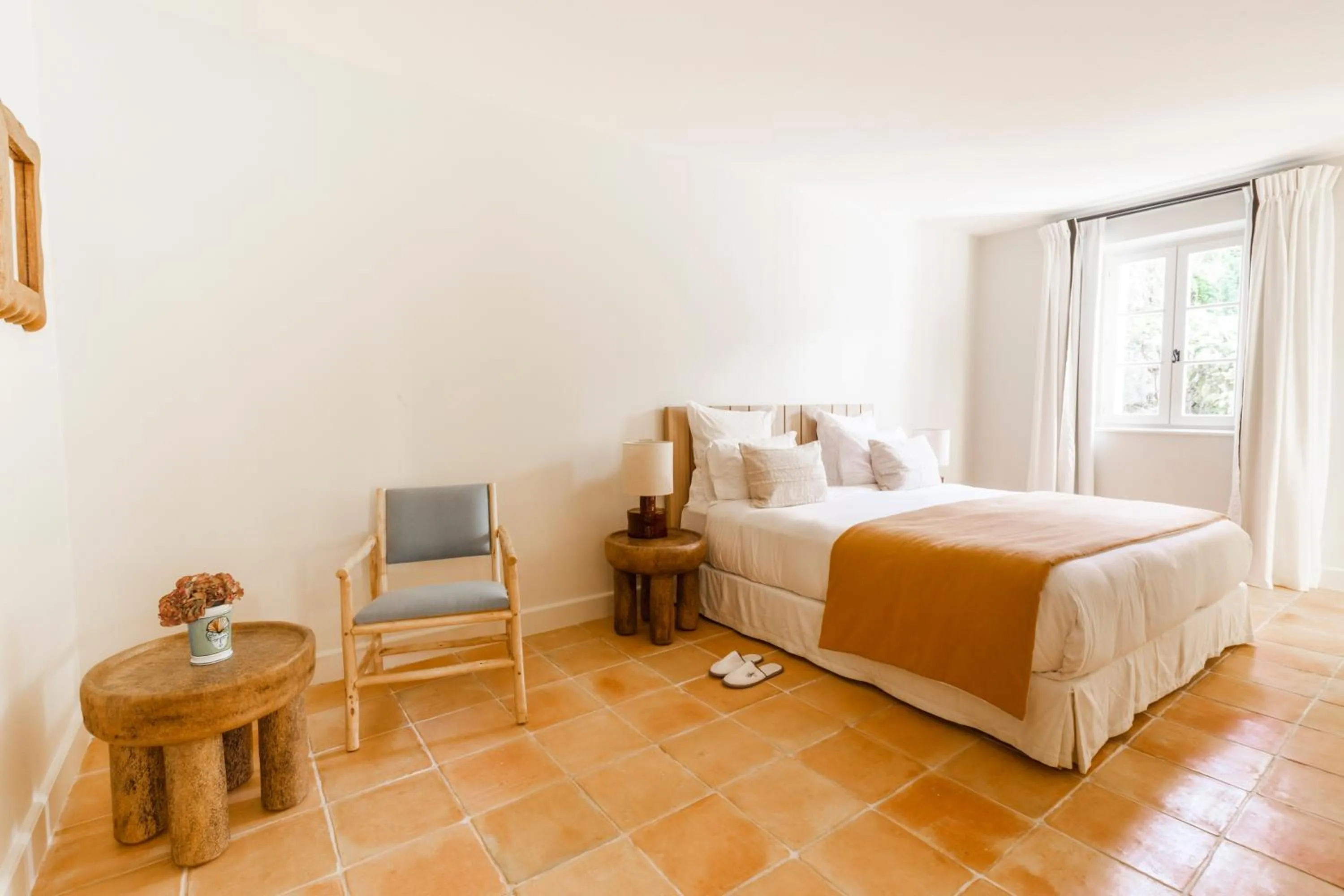 Bedroom, Bed in La Bastide de Saint Tropez