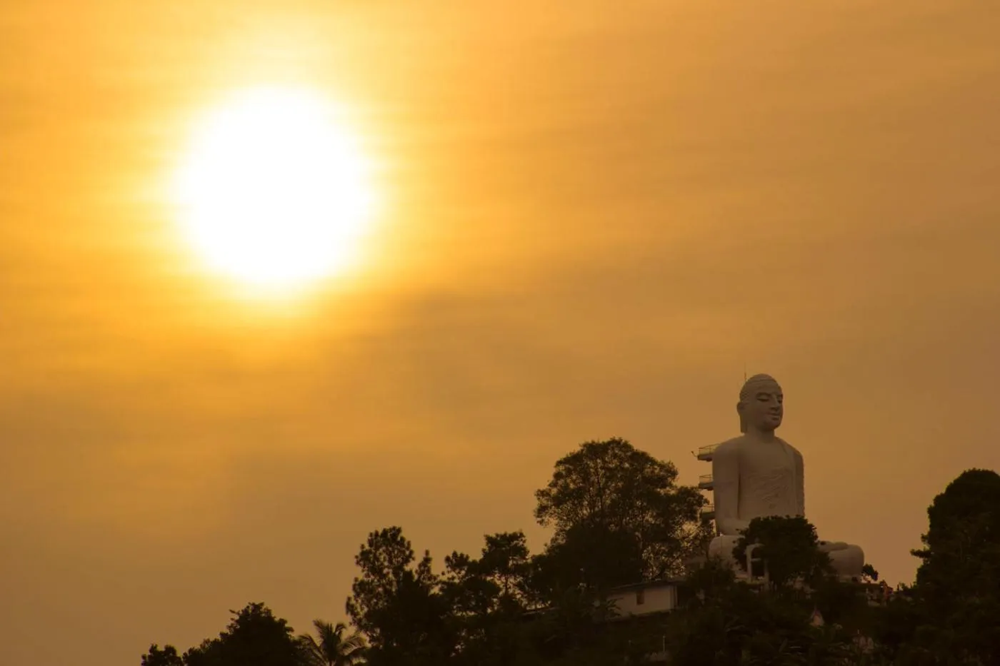 Sunrise in Dazzling Villa