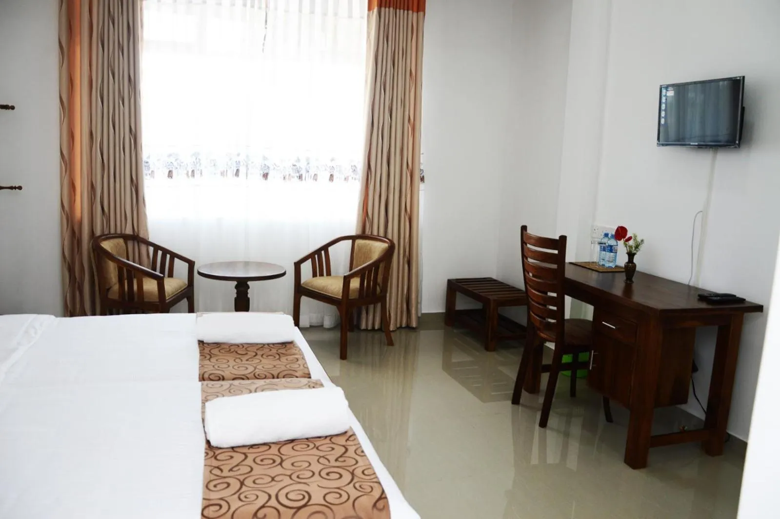 Bed in Dazzling Villa