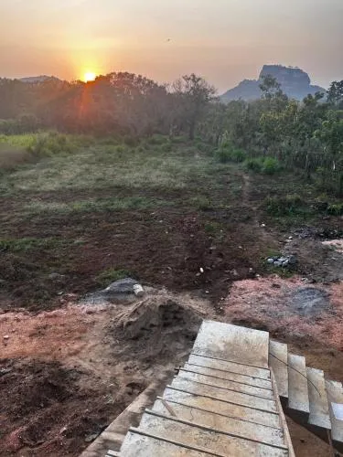 Sigiriya Rock Gate Resort