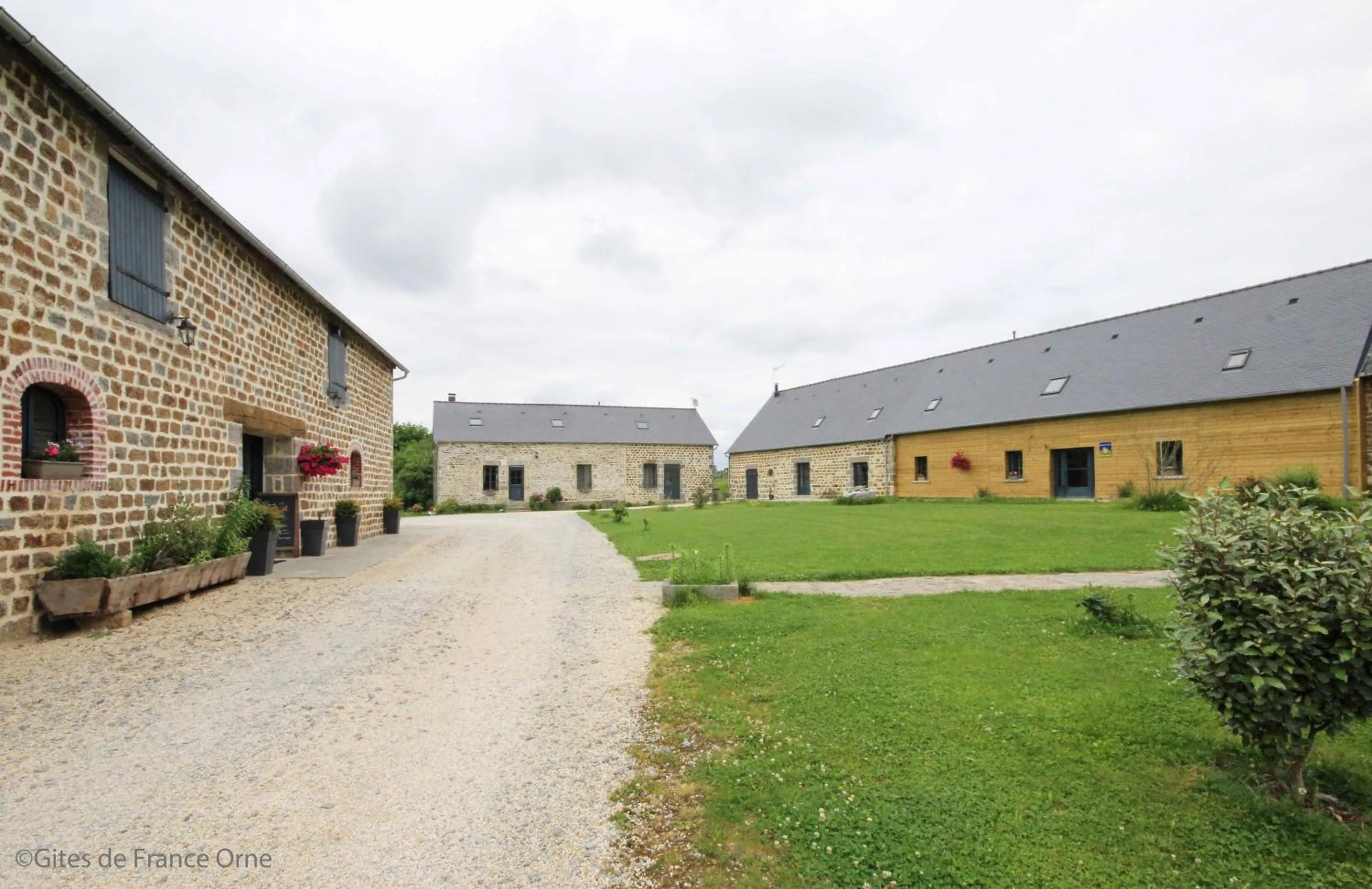 Property building in La Corbonniere