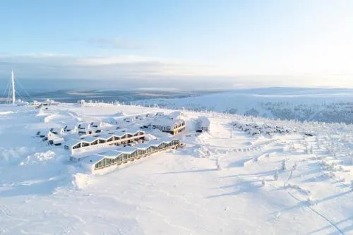 Star Arctic Hotel & Activities