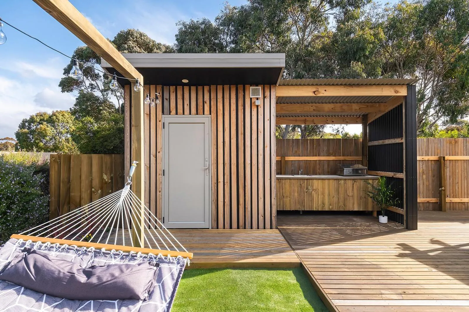 Patio in Scamander Sanctuary Holiday Park