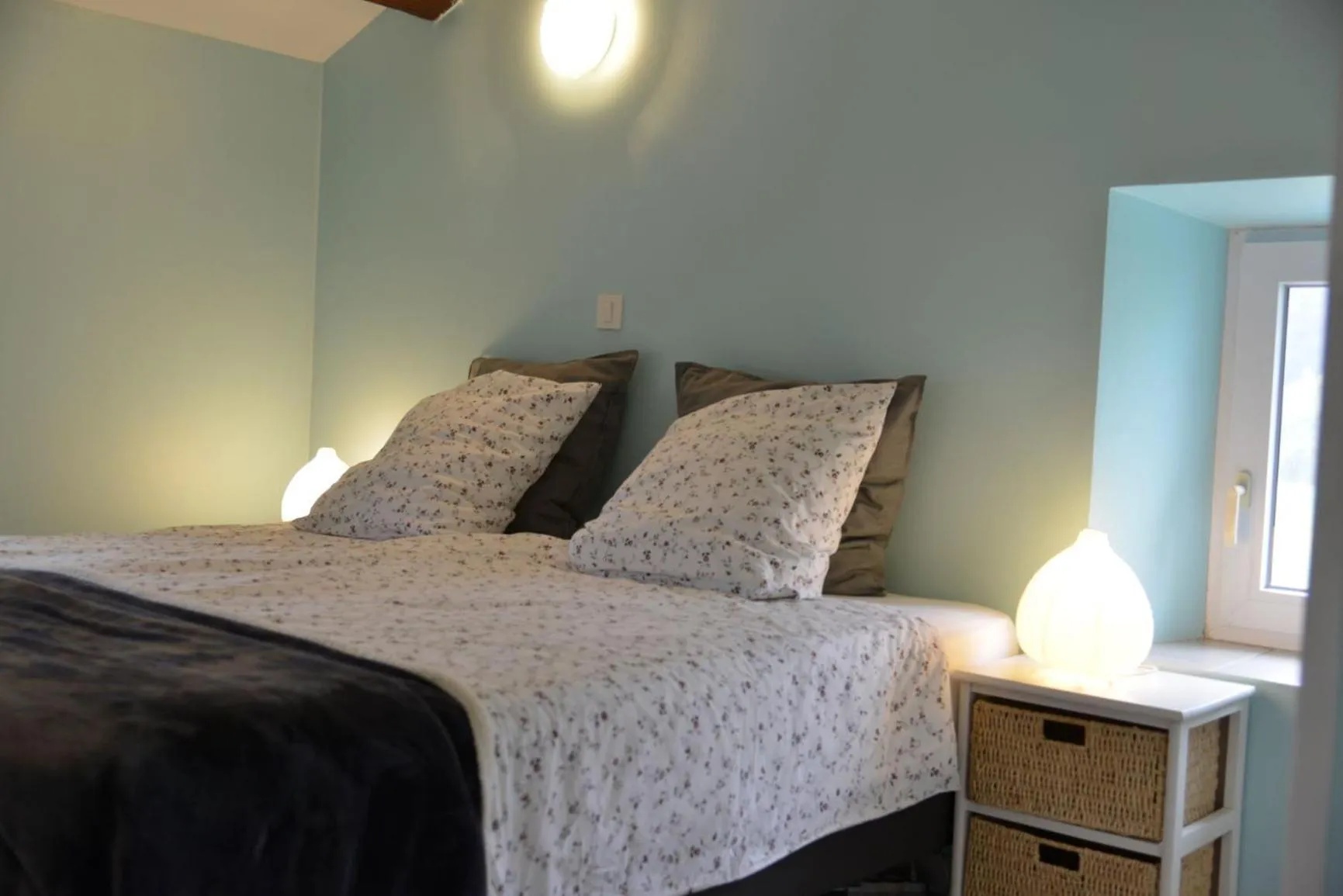 Bedroom, Bed in Au Grand Bonheur