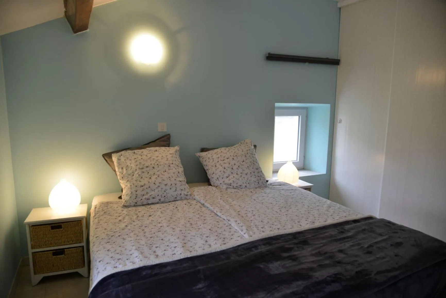 Bedroom, Bed in Au Grand Bonheur