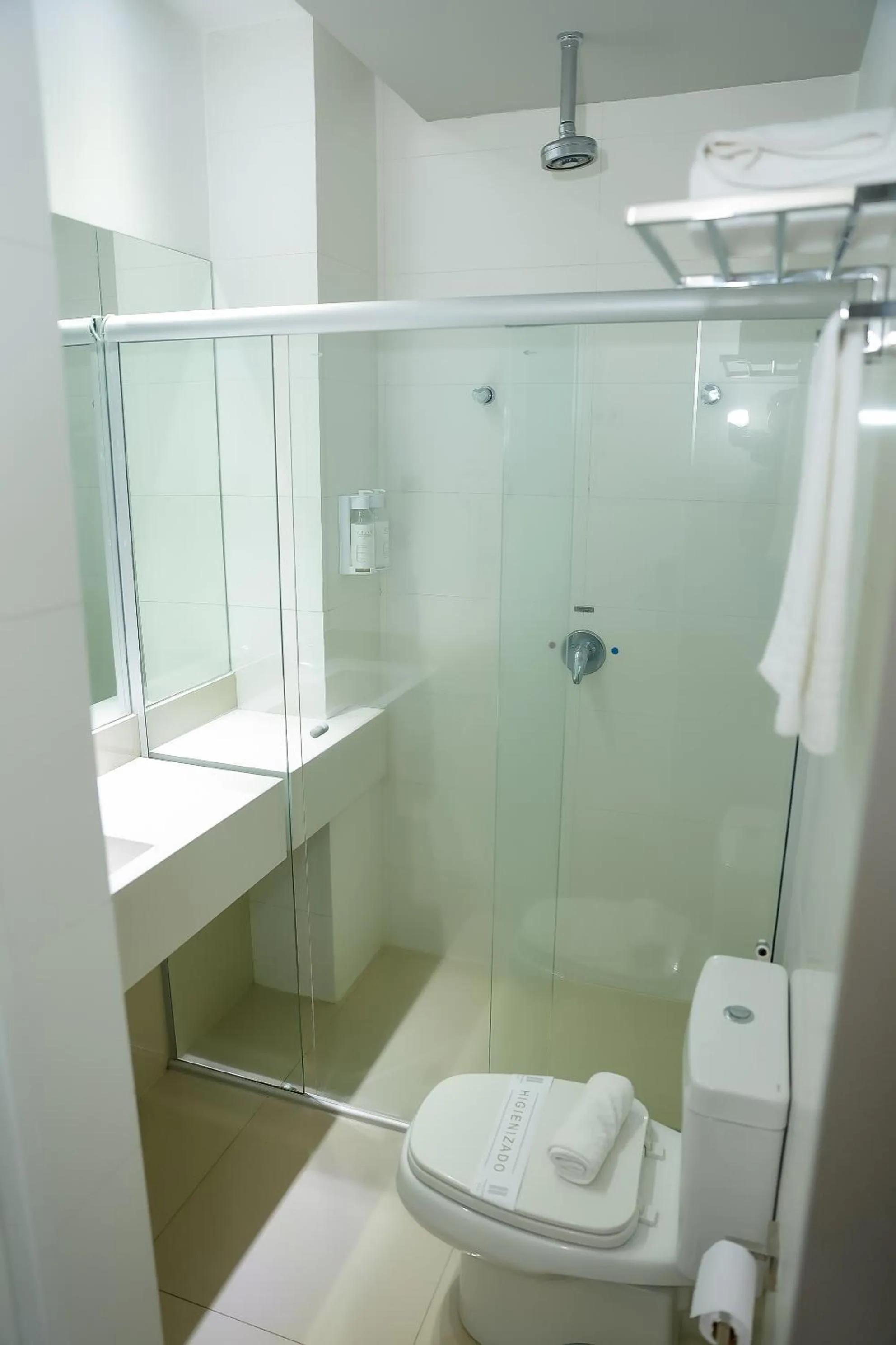 Bathroom in Verona Tower Hotel