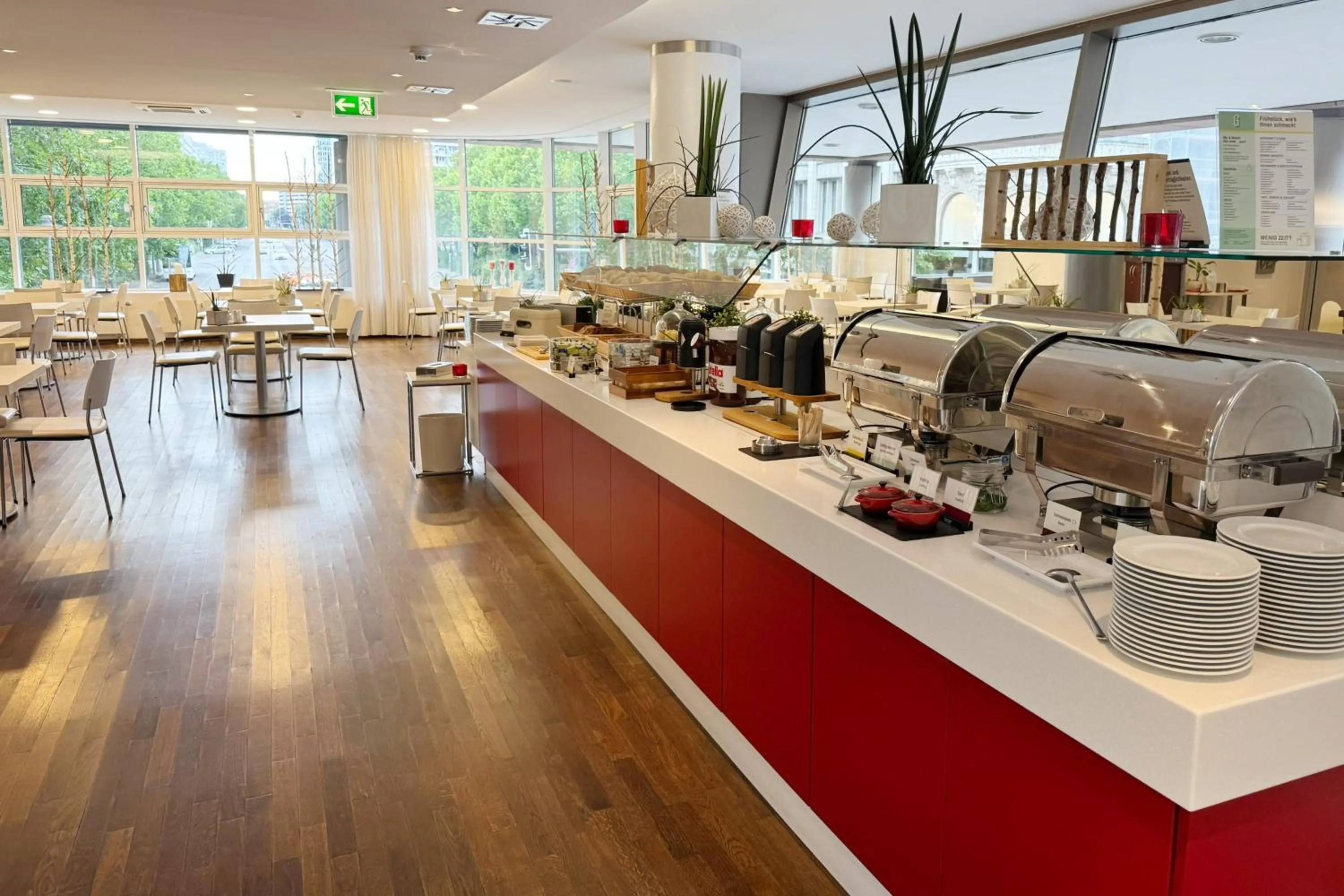 Breakfast in Garner Hotel Berlin - Gendarmenmarkt by IHG
