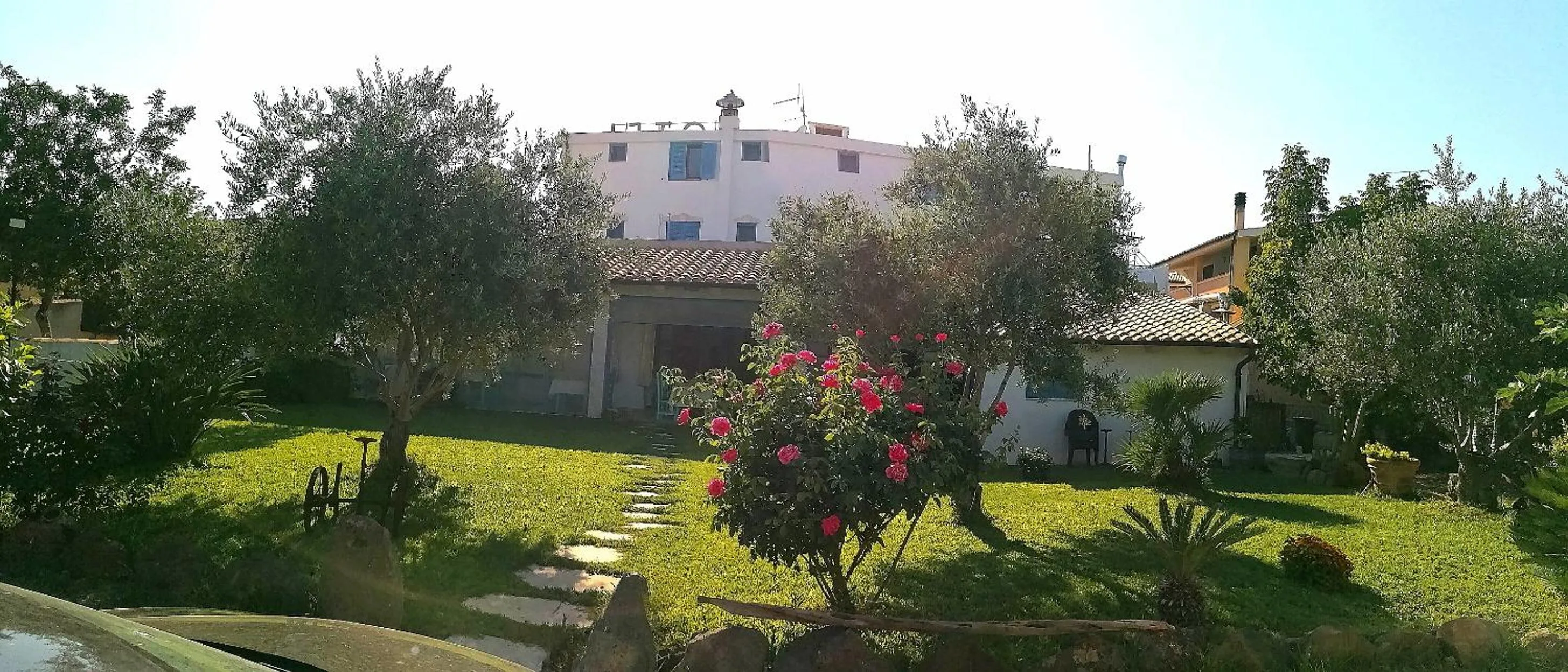 Property building in Hotel S'Ortale Possibilità di Parcheggio interno e Ristorante all'aperto