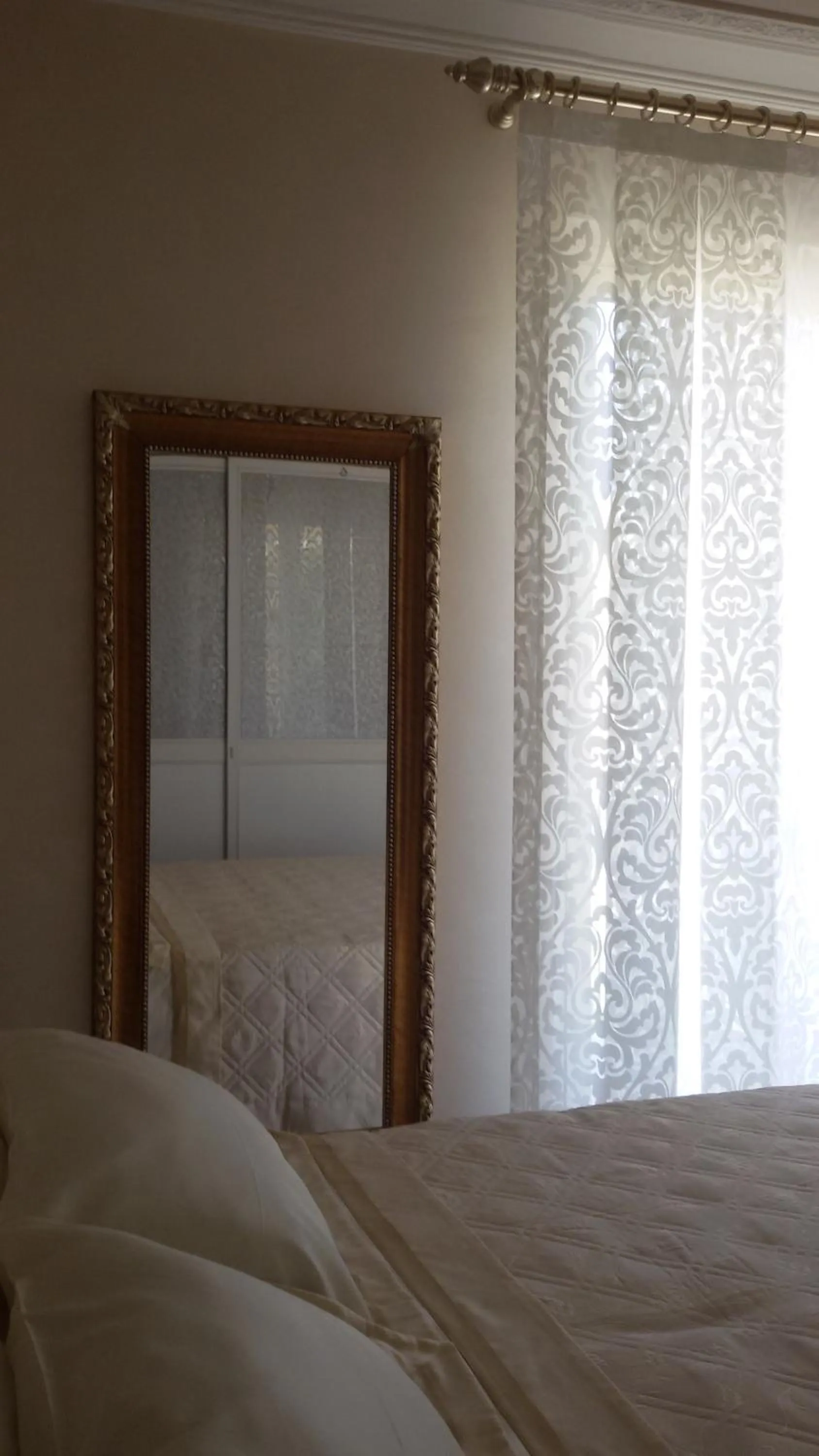 Other, Bed in Daphnae House